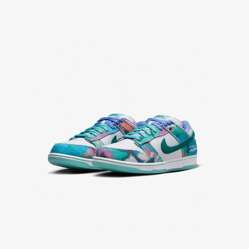 Nike SB Dunk Low x Futura Laboratories