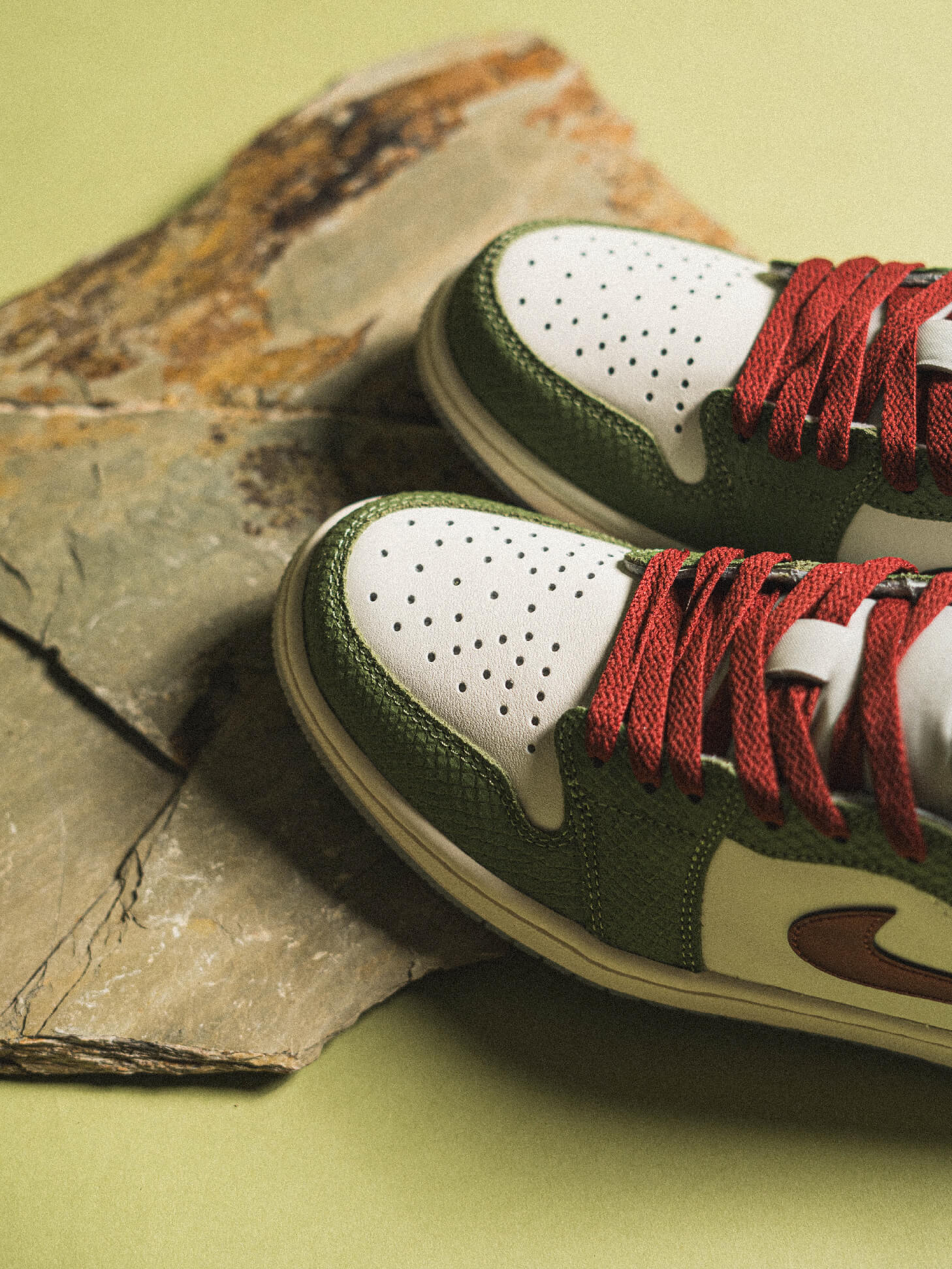 JORDAN 1 LOW OG [CHINESE NEW YEAR]