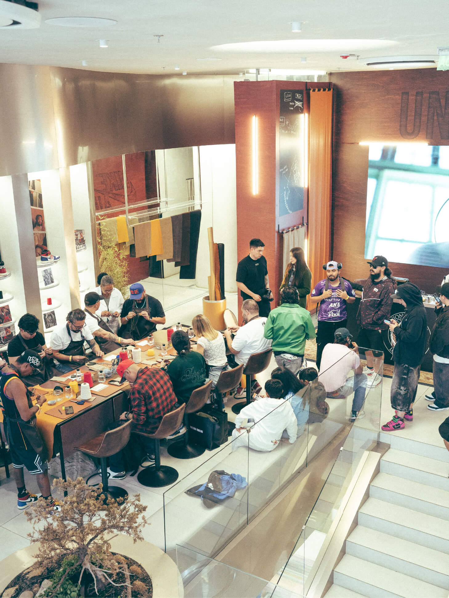 1985 AIR JORDAN 1 : UNION : FRAGMENT EN BROKEN CHAINS