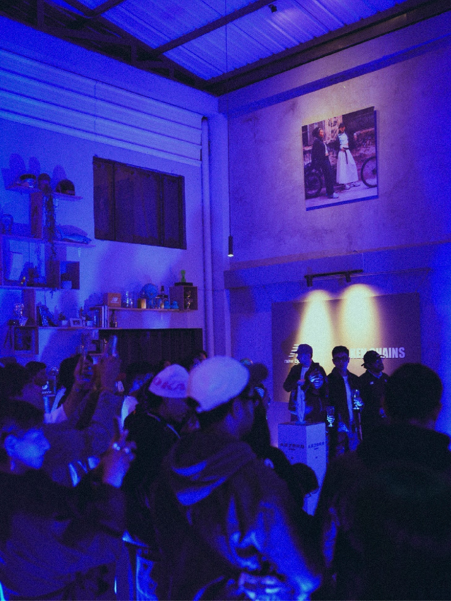 BROKEN CHAINS x NEW BALANCE ABZORB 2000