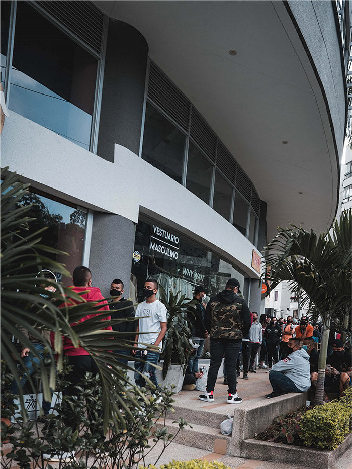 Yeezy Boost 350 V2 [Core Black]