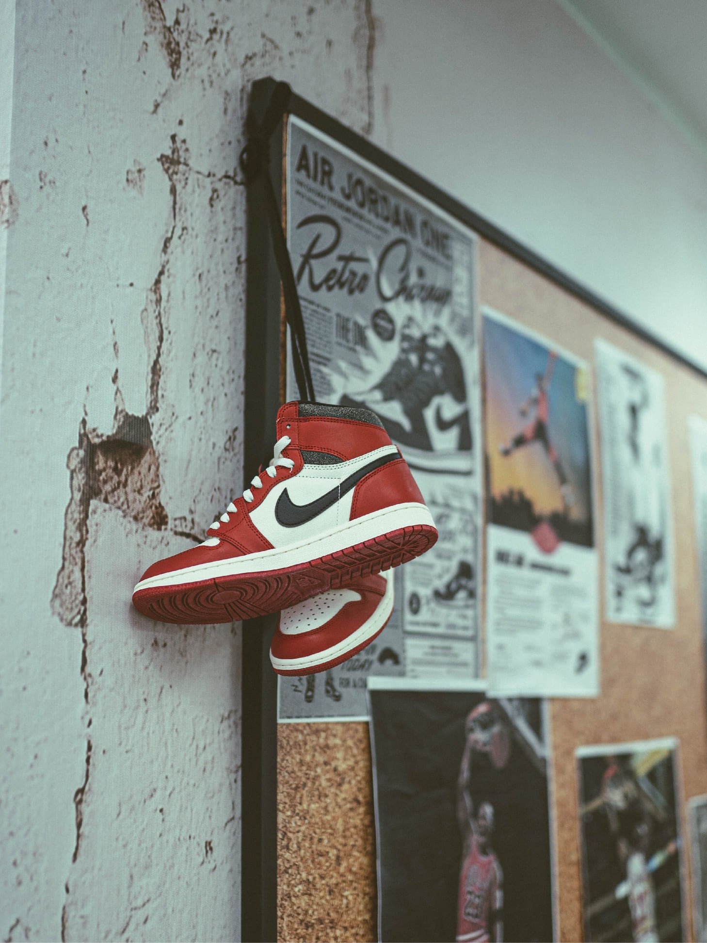 AIR JORDAN 1 RETRO HIGH [LOST AND FOUND]