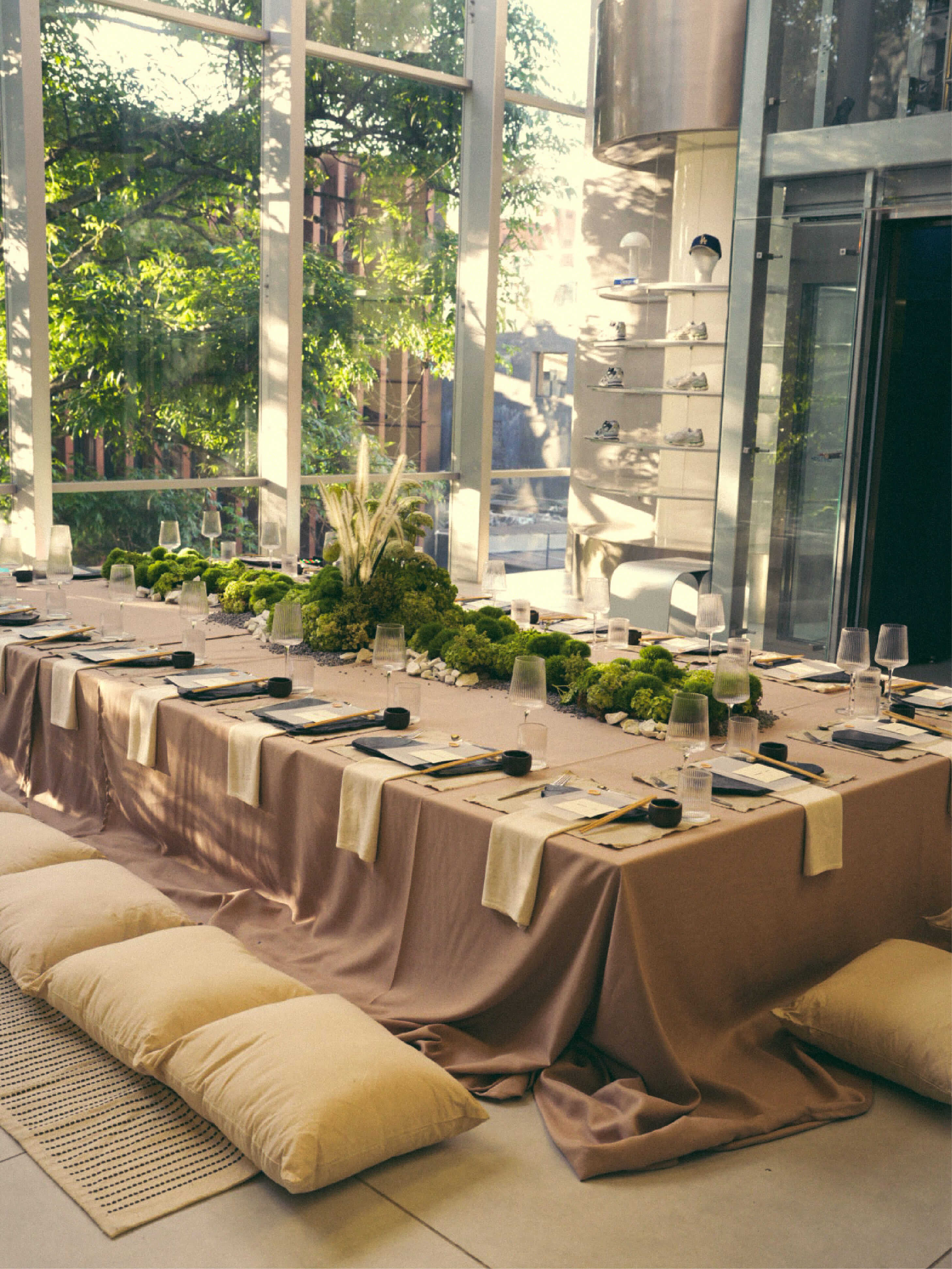 BROKEN CHAINS X ASICS: TRES CAPÍTULOS DE CULTURA, HISTORIA Y ARTE