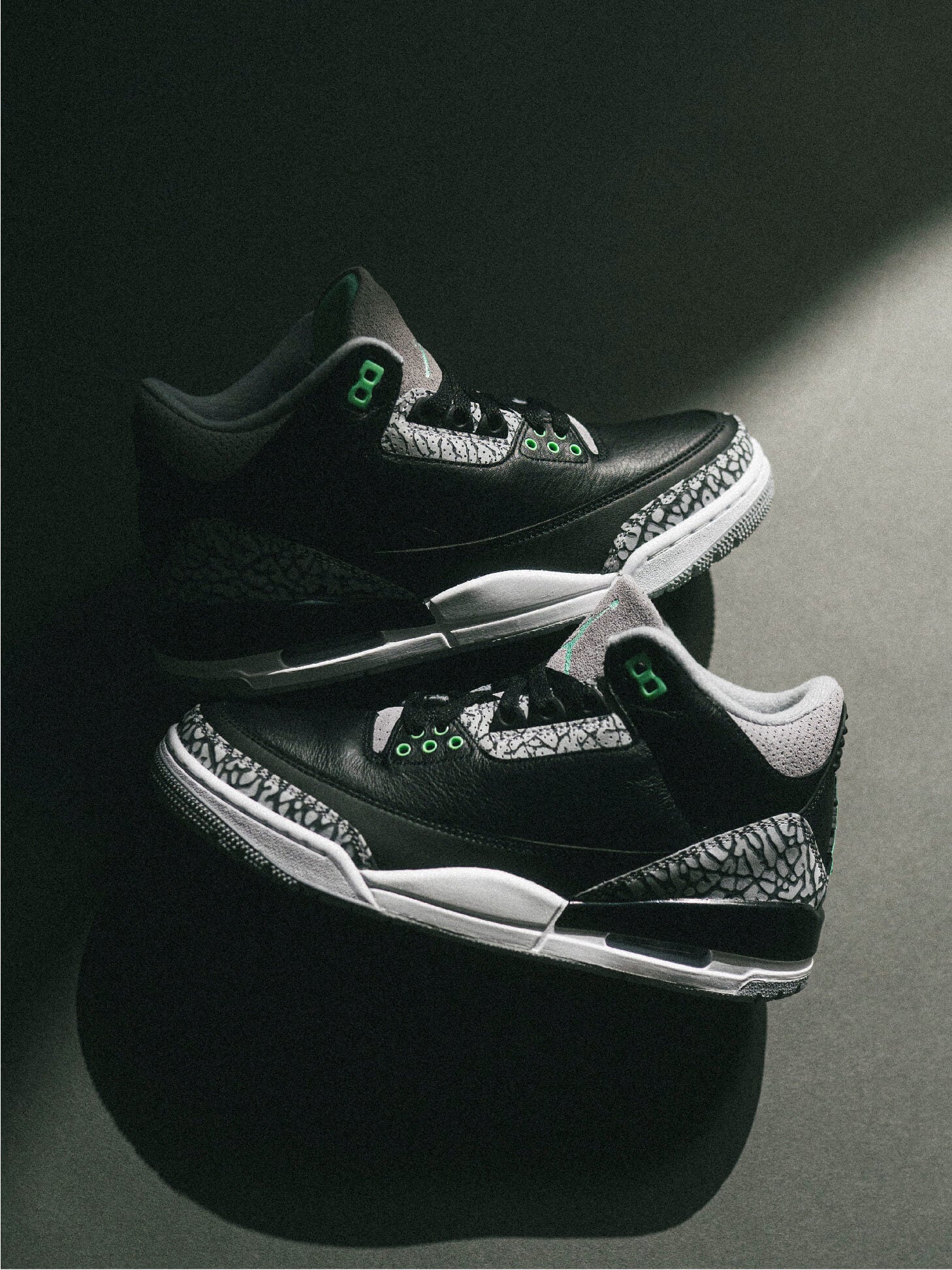 AIR JORDAN 3 RETRO 'GREEN GLOW'