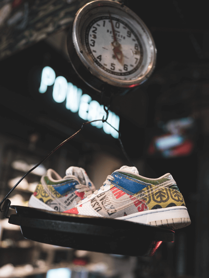 NIKE DUNK LOW [CITY MARKET]