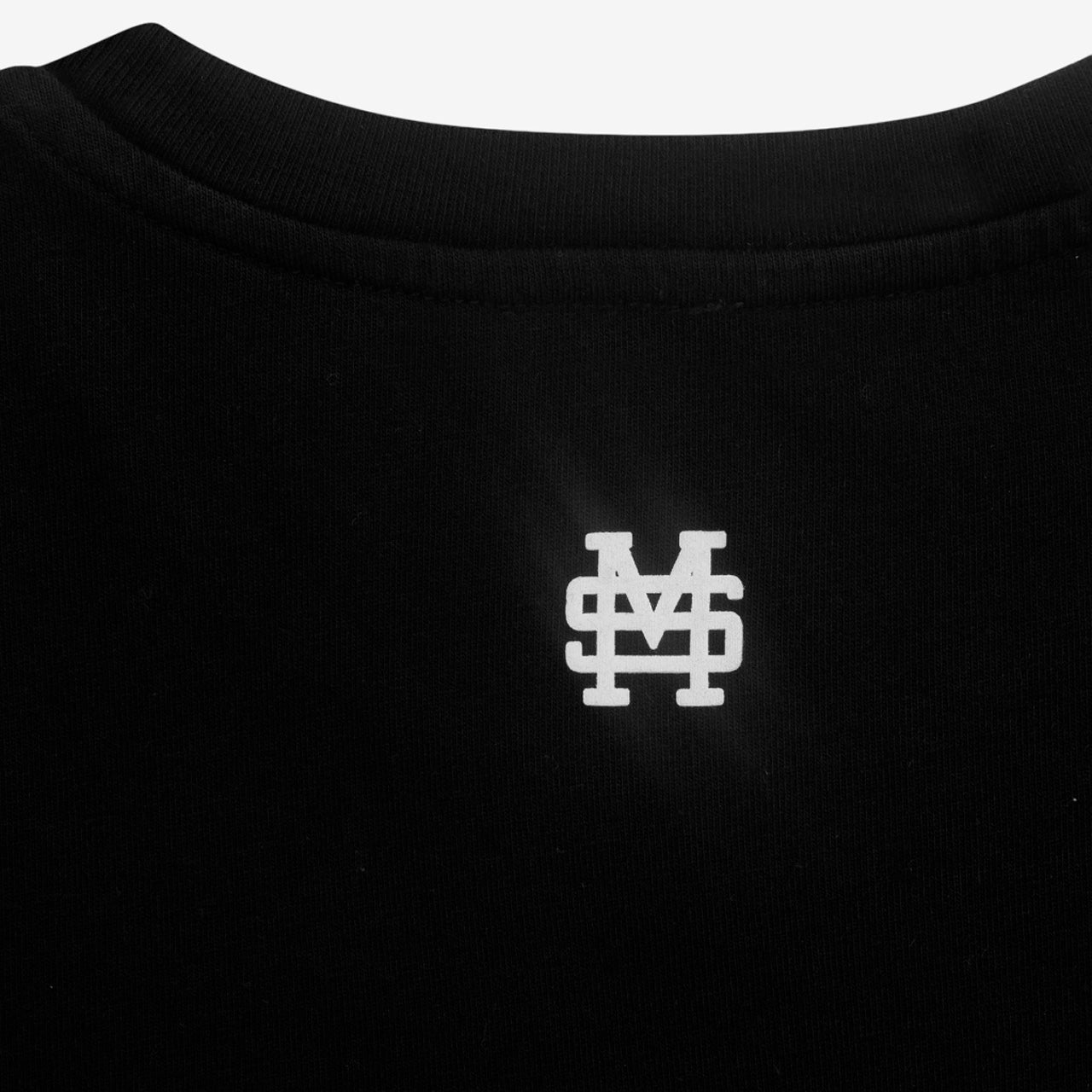 Monoic Camiseta Boxy Fit Básica V2 - Negro Oscuro