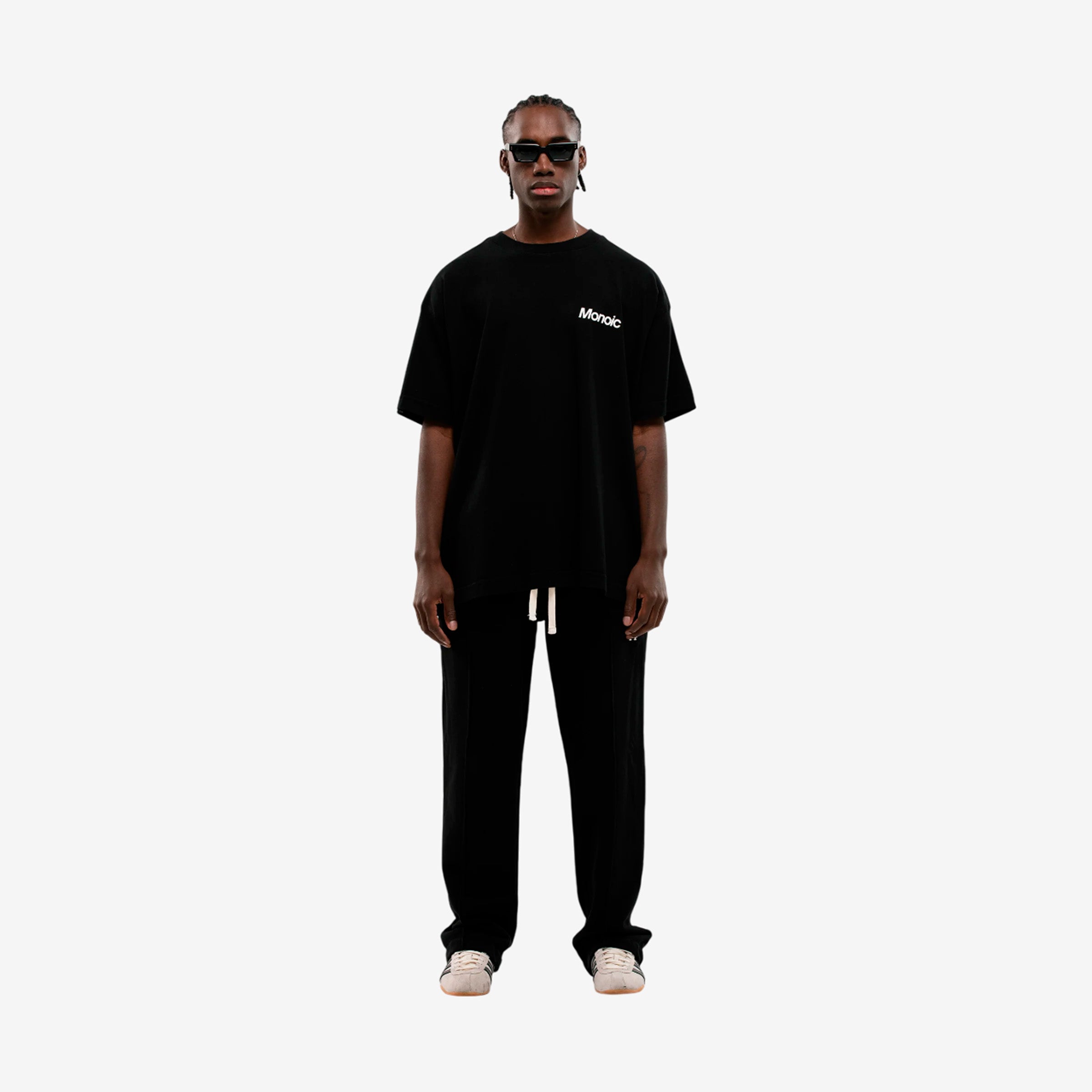Monoic Camiseta Logo Oversized V2 - Negro Oscuro