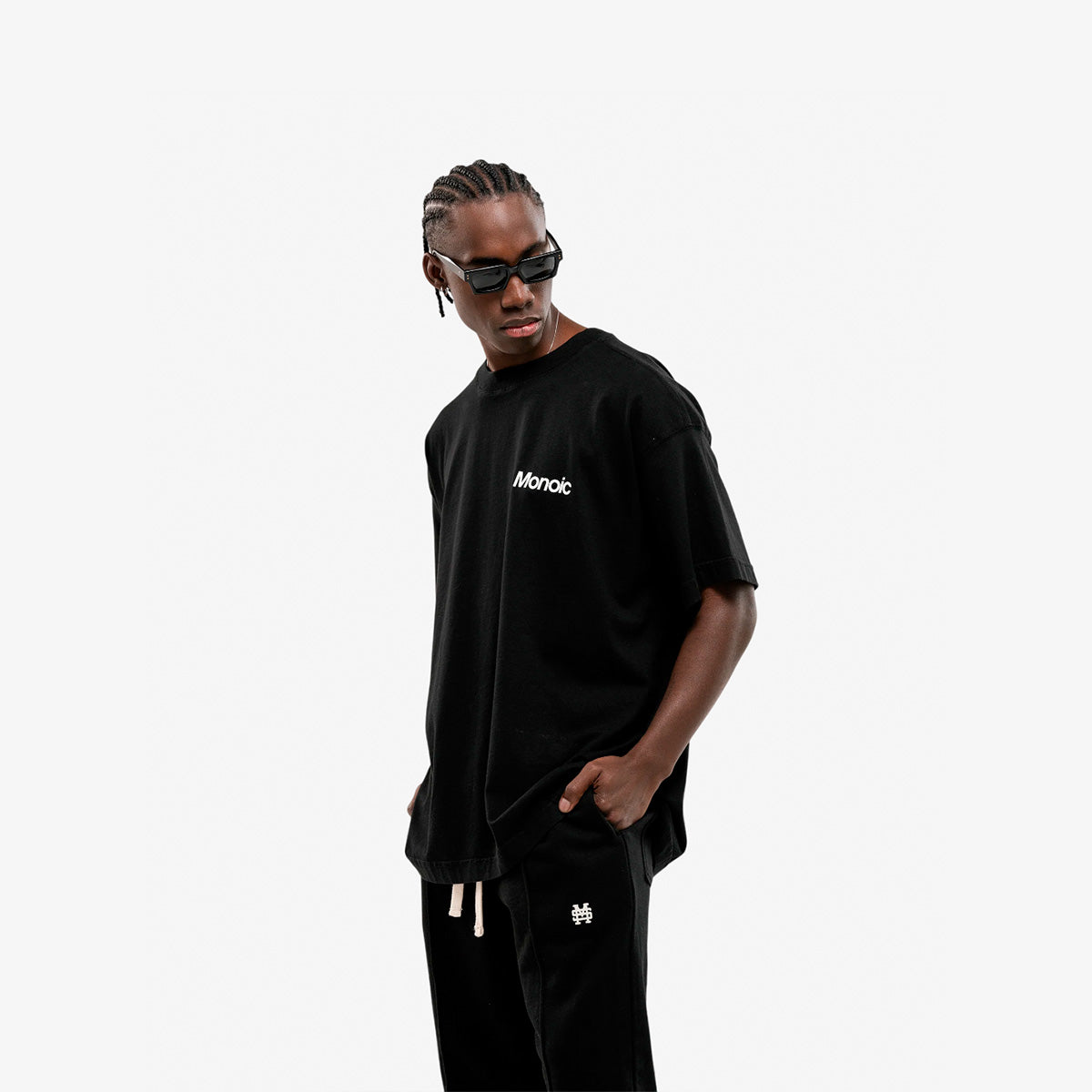 Monoic Camiseta Logo Oversized V2 - Negro Oscuro