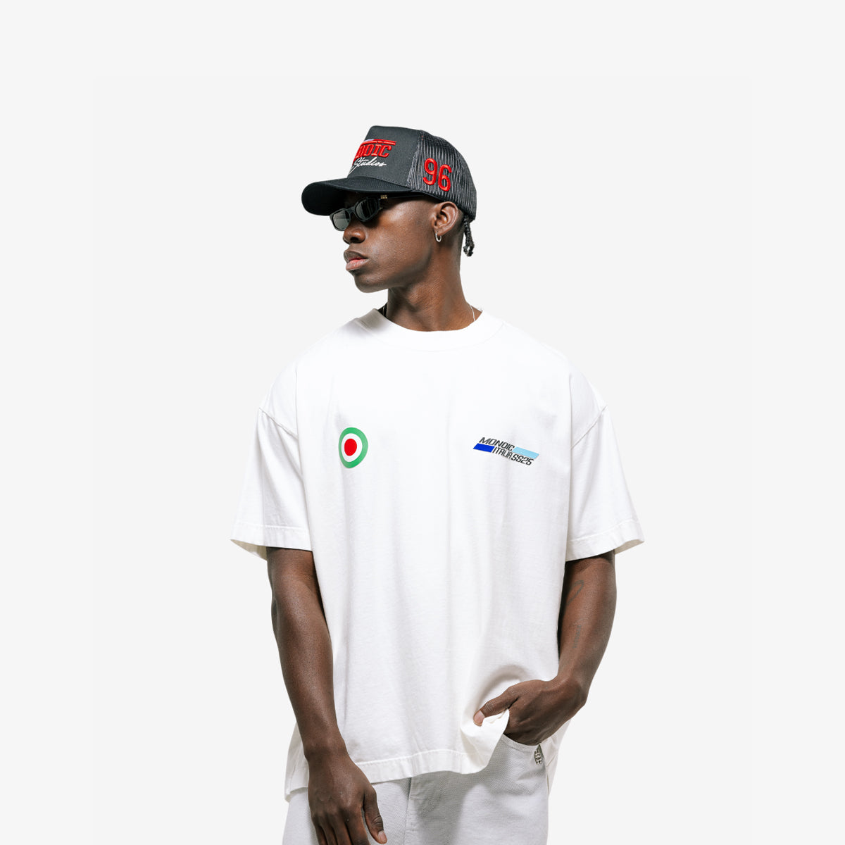 Monoic Camiseta Oversized Vespa 'Blanco Hueso'