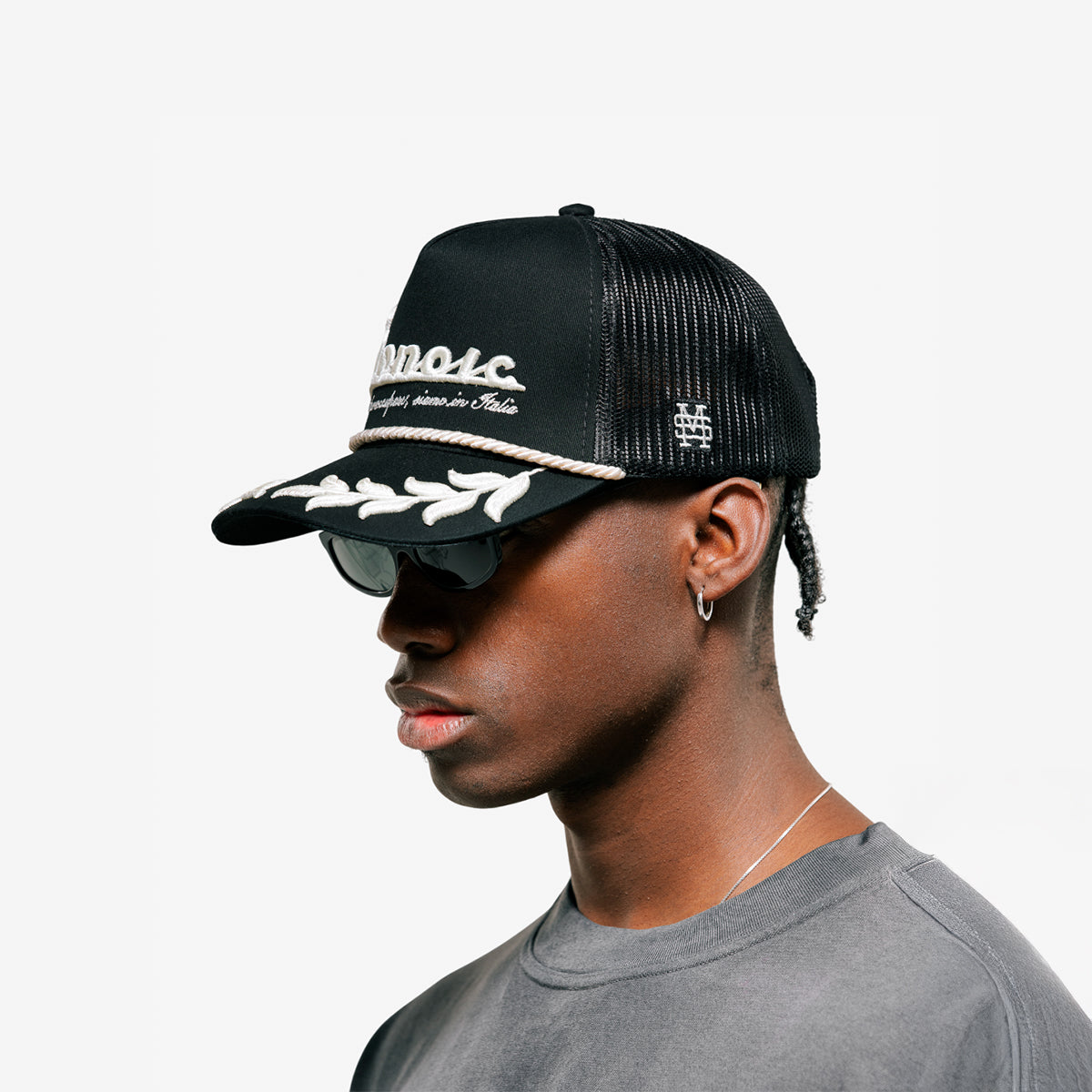 Monoic Gorra Vespa 'Negro Oscuro'