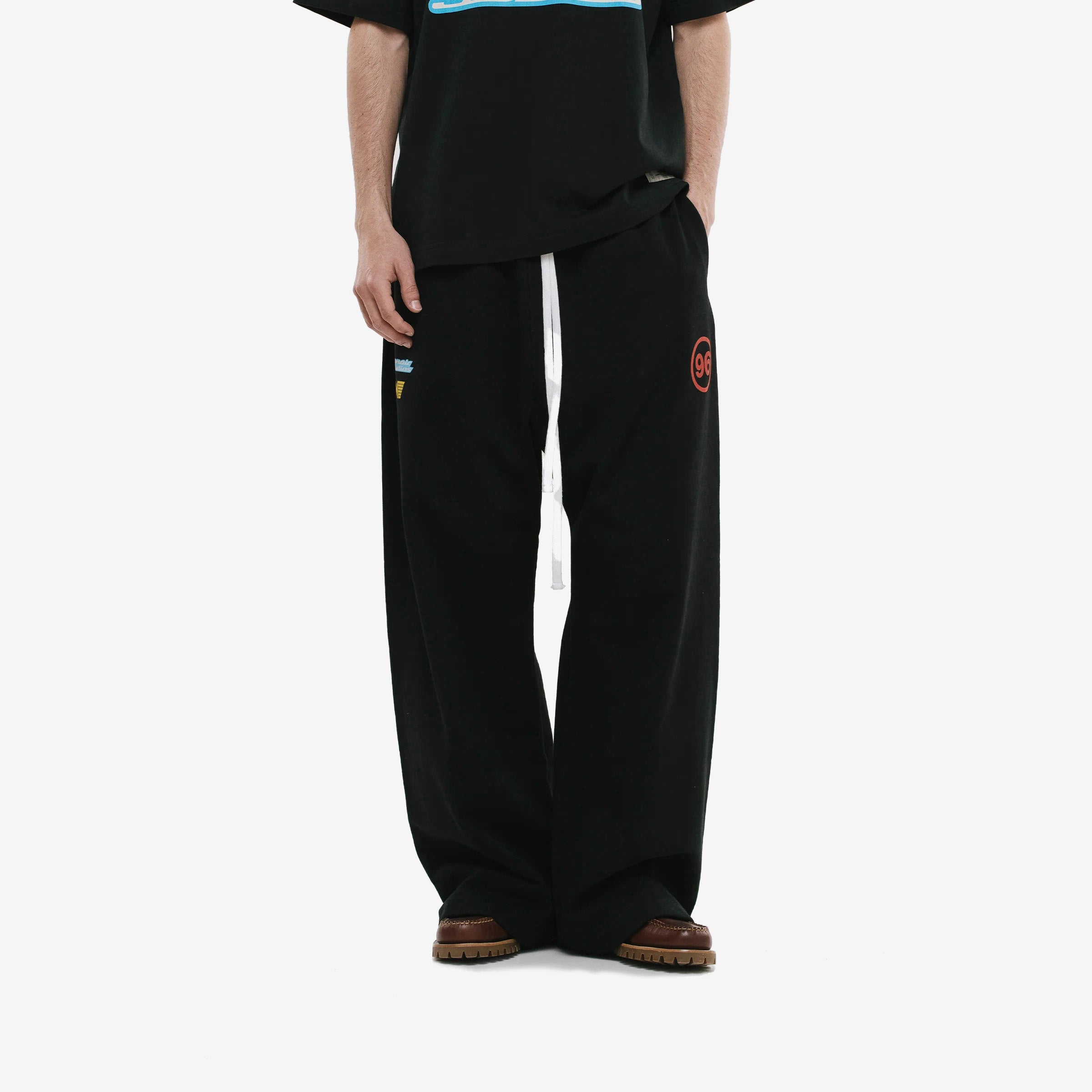 Monoic Wide Fit Jogger Sponsors 'Negro Oscuro'