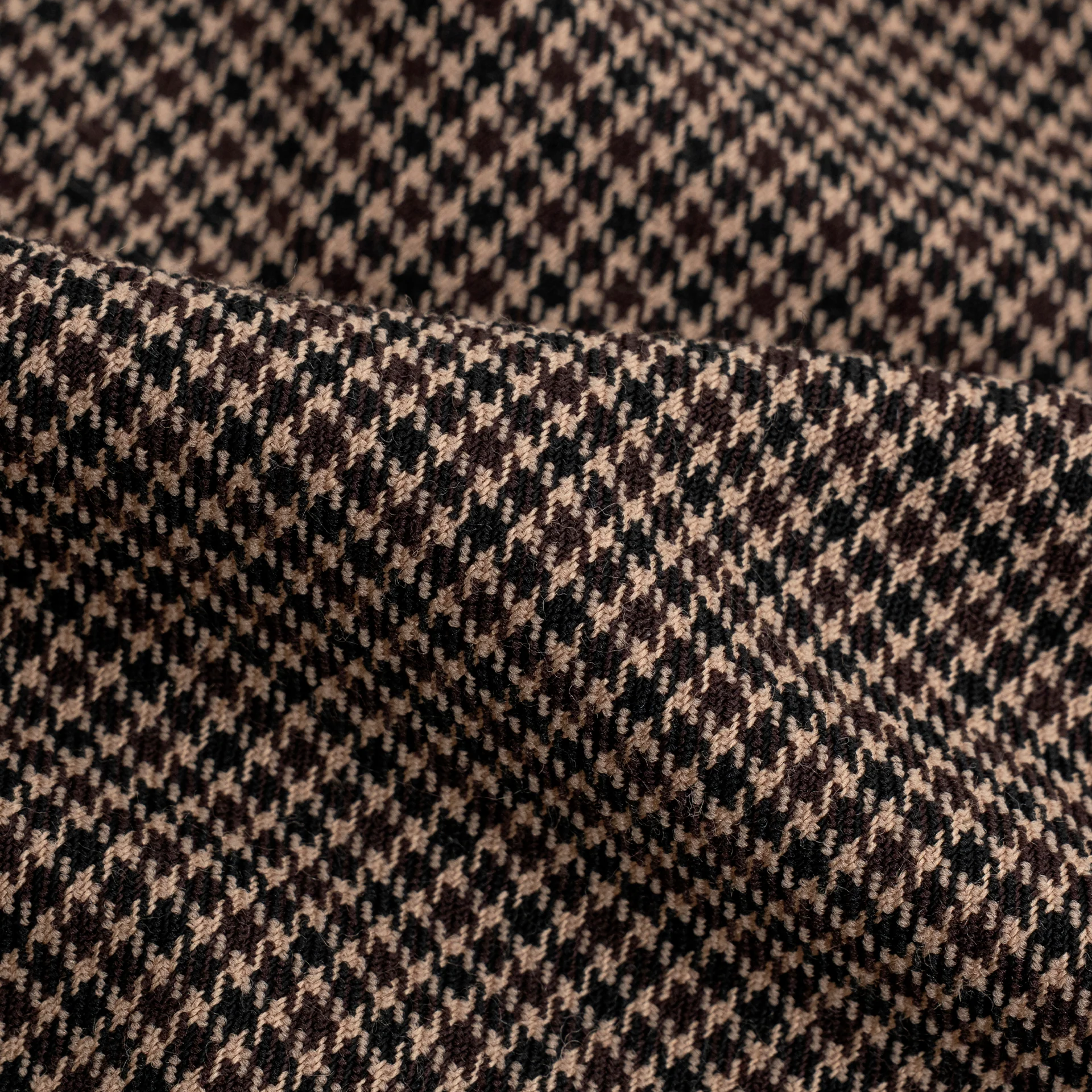 Monoic Barrel Fit Houndstooth Trousers 'Café'