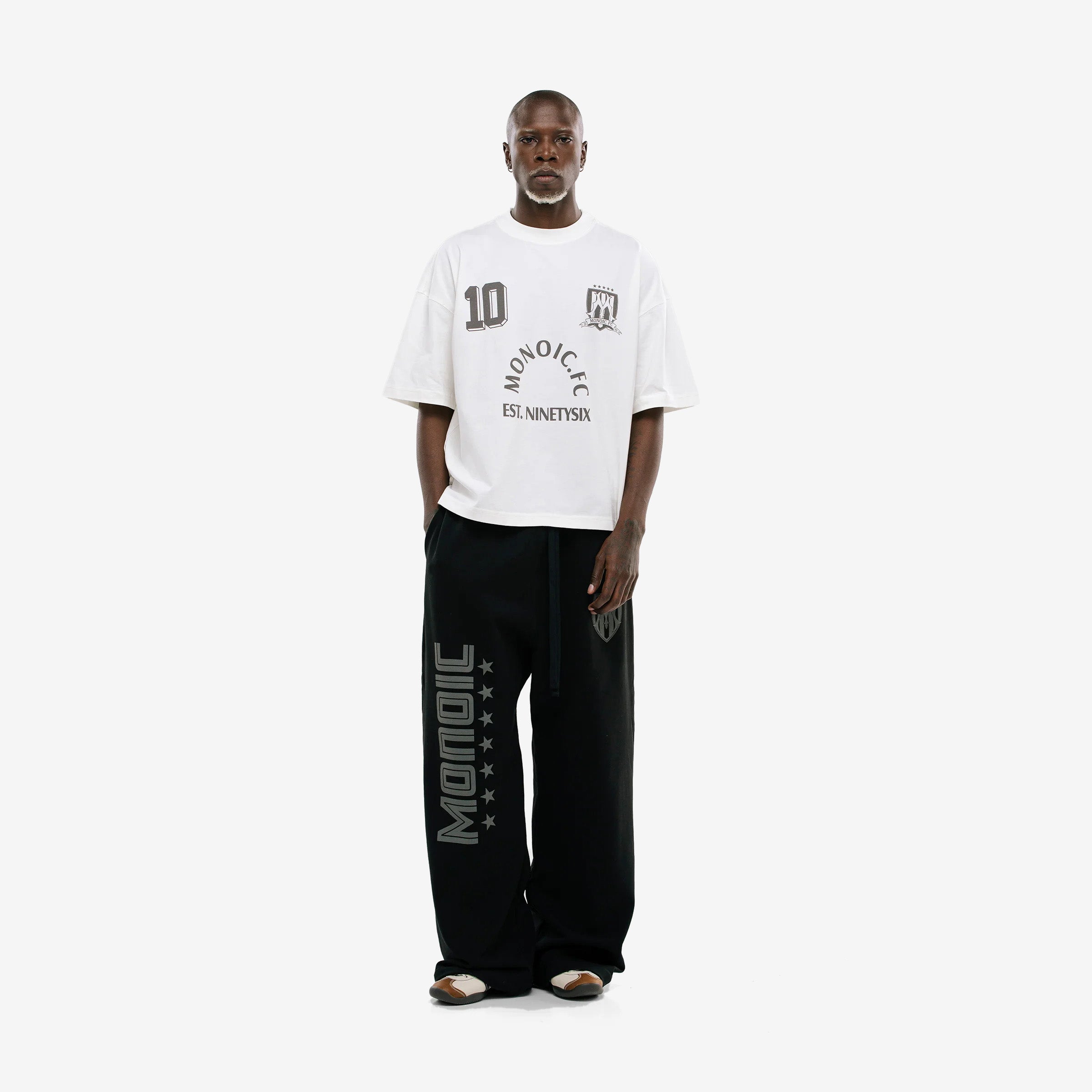 Monoic Jogger Wide Fit Shield 'Negro'