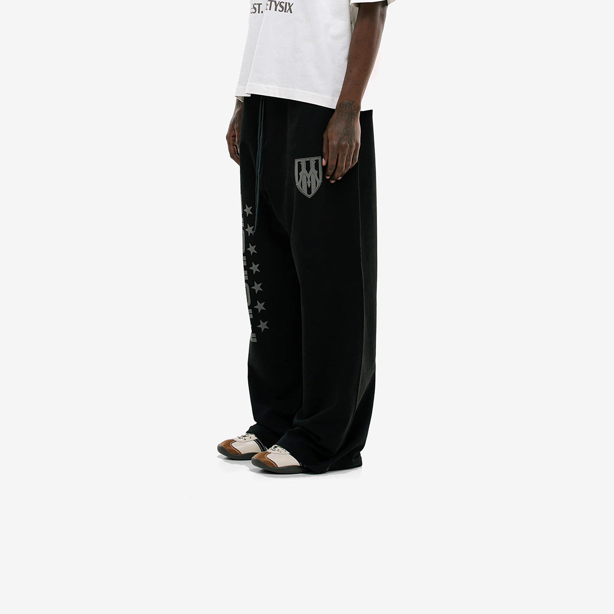 Monoic Jogger Wide Fit Shield 'Negro'