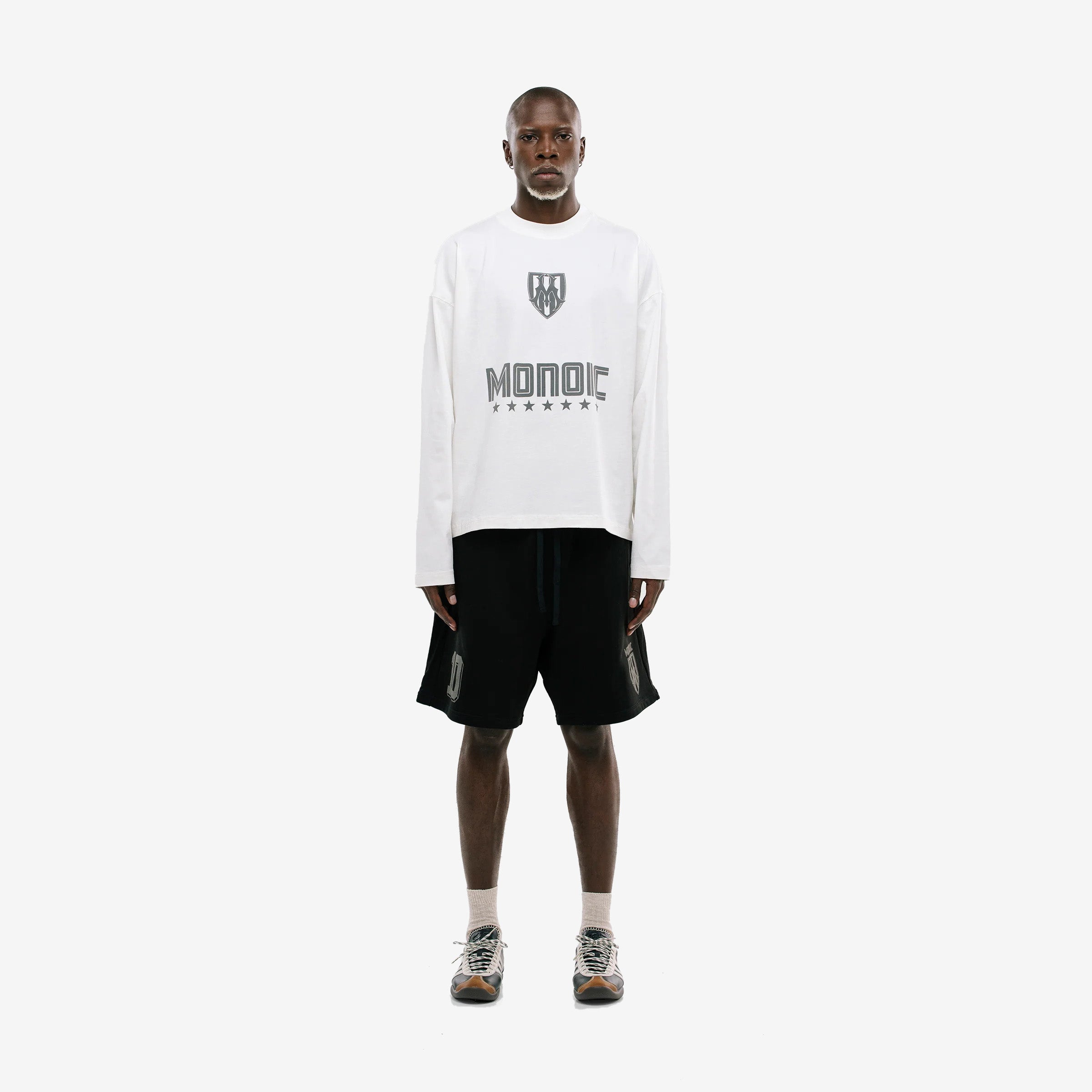 Monoic Short Shield 'Negro'