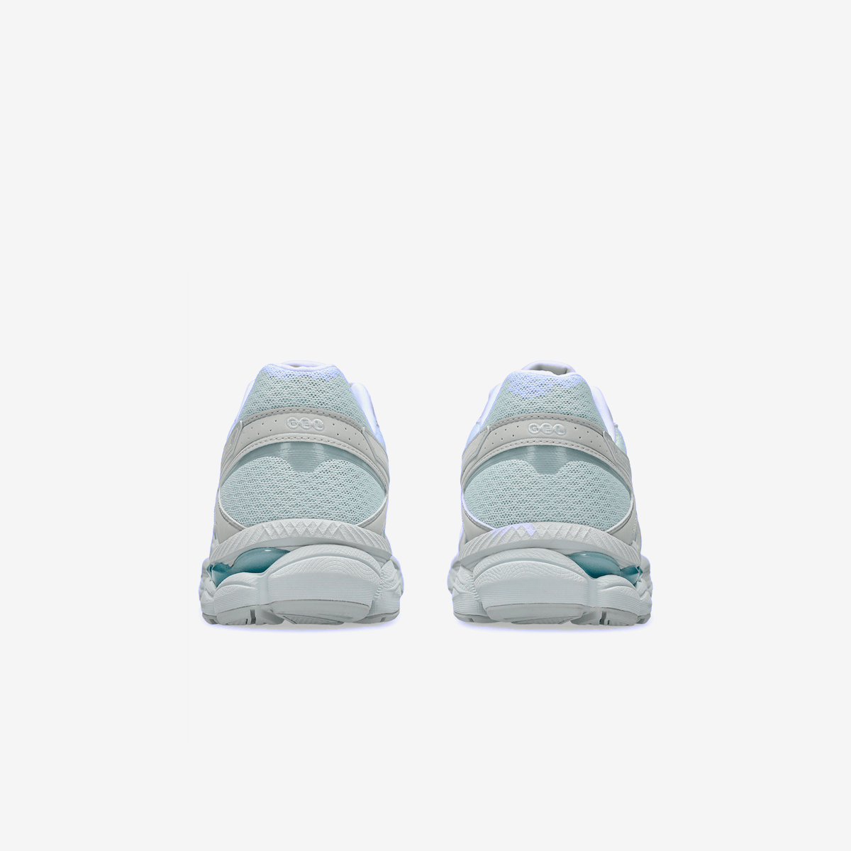 Asics Gel-Cumulus 16 'Airy Blue Glacier Grey'