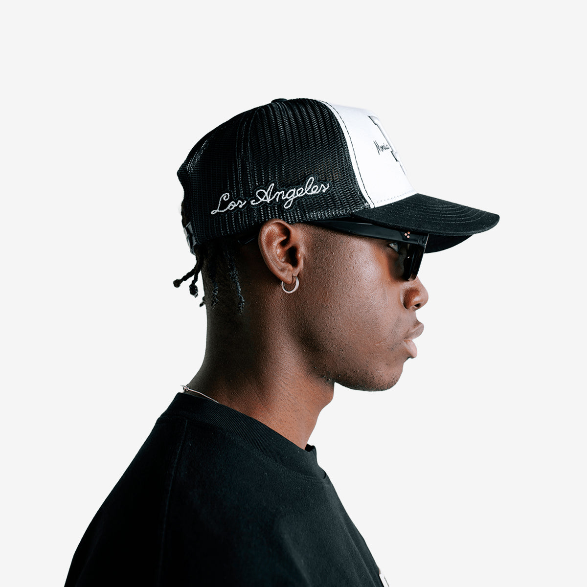 Monoic Gorra LM Studios - Blanco y Negro