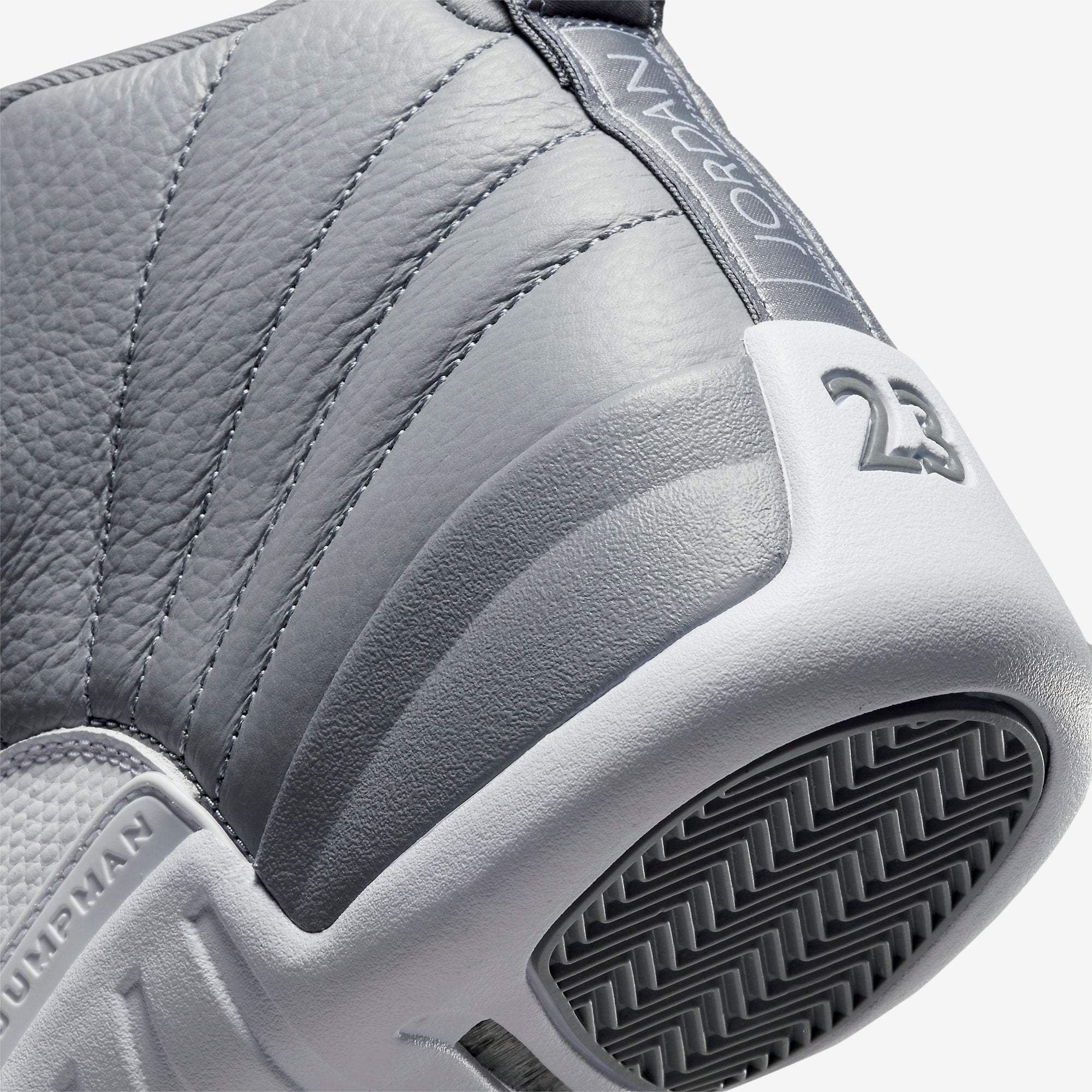 Air Jordan 12 Retro 'Stealth'