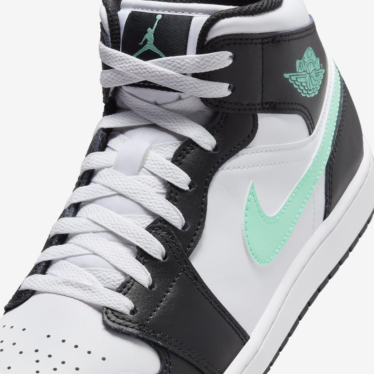 Air Jordan 1 Mid 'Green Glow'