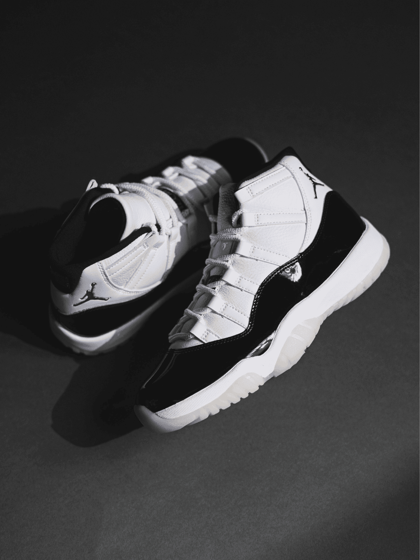 black & white jordan 11