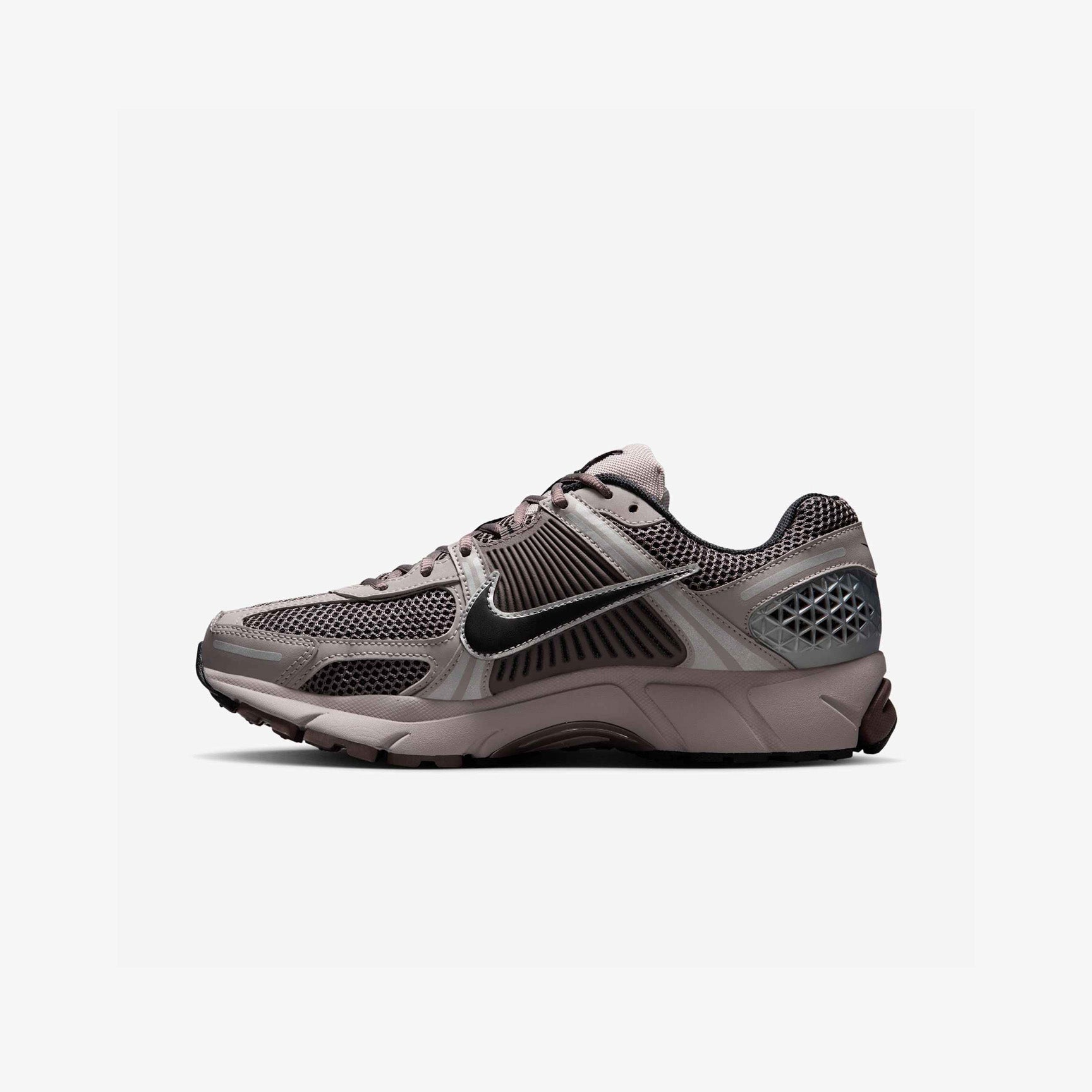 Nike Zoom Vomero 5 'College Grey'