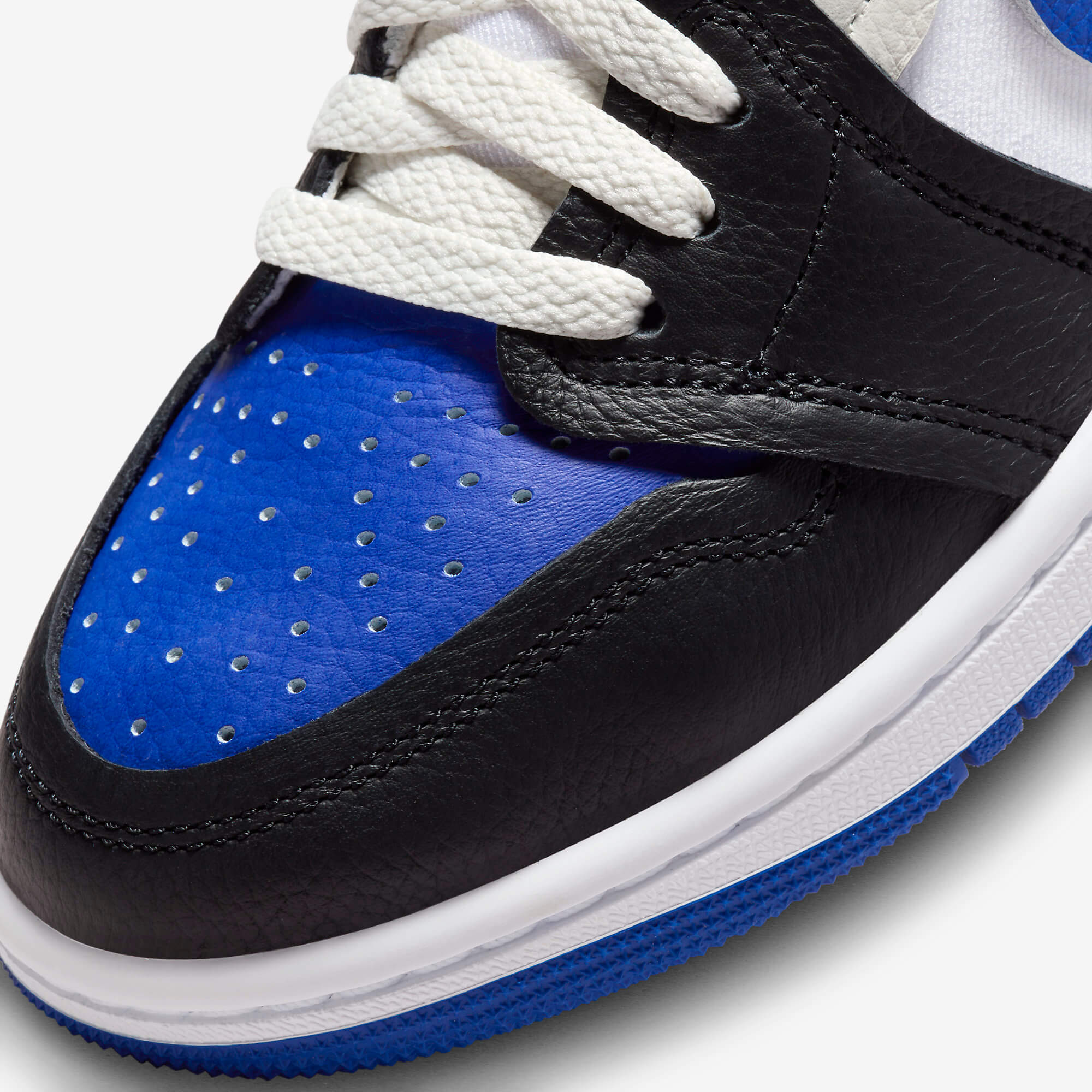 Women's Air Jordan 1 MM High 'Royal Toe'