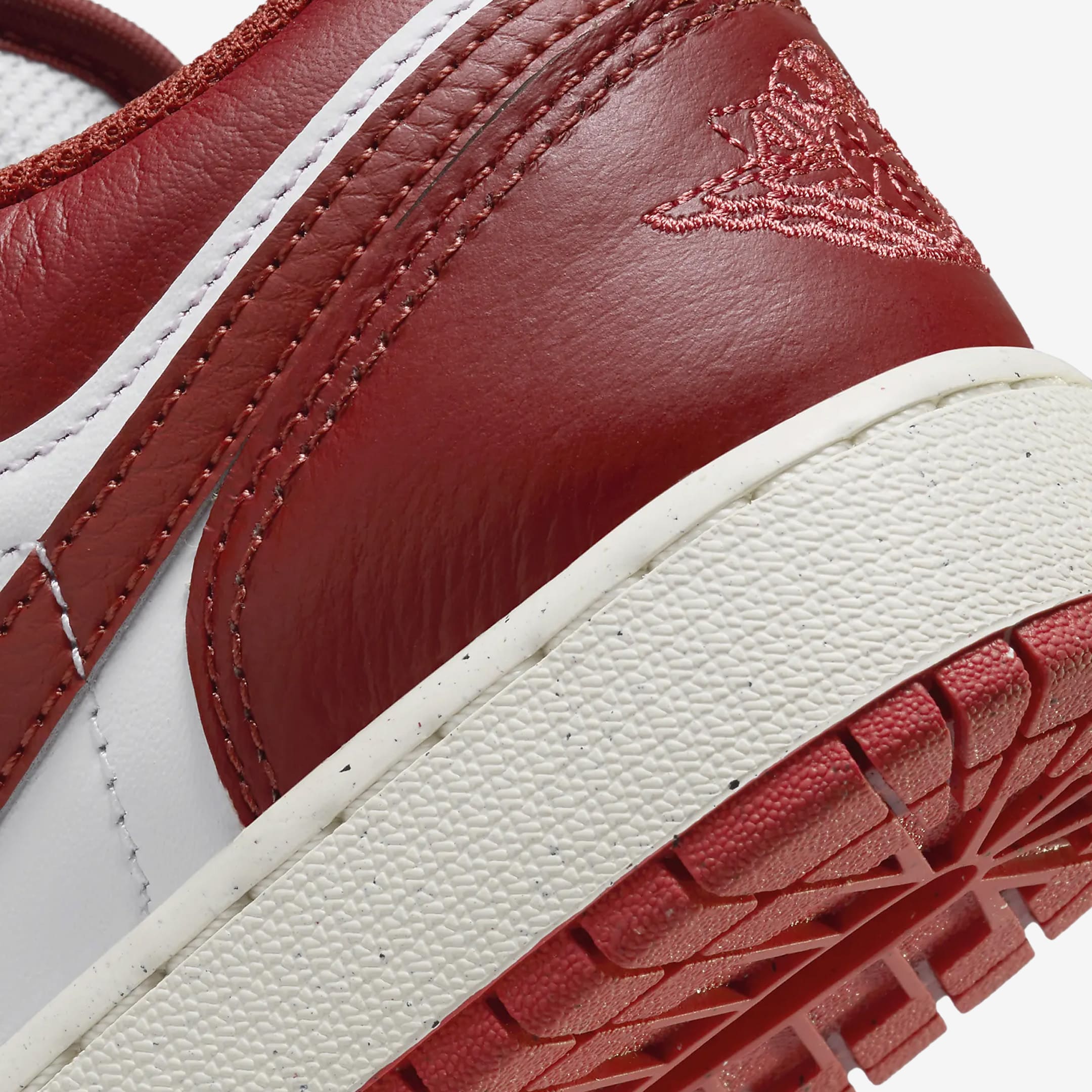 Air Jordan 1 Low SE 'Dune Red' G/S