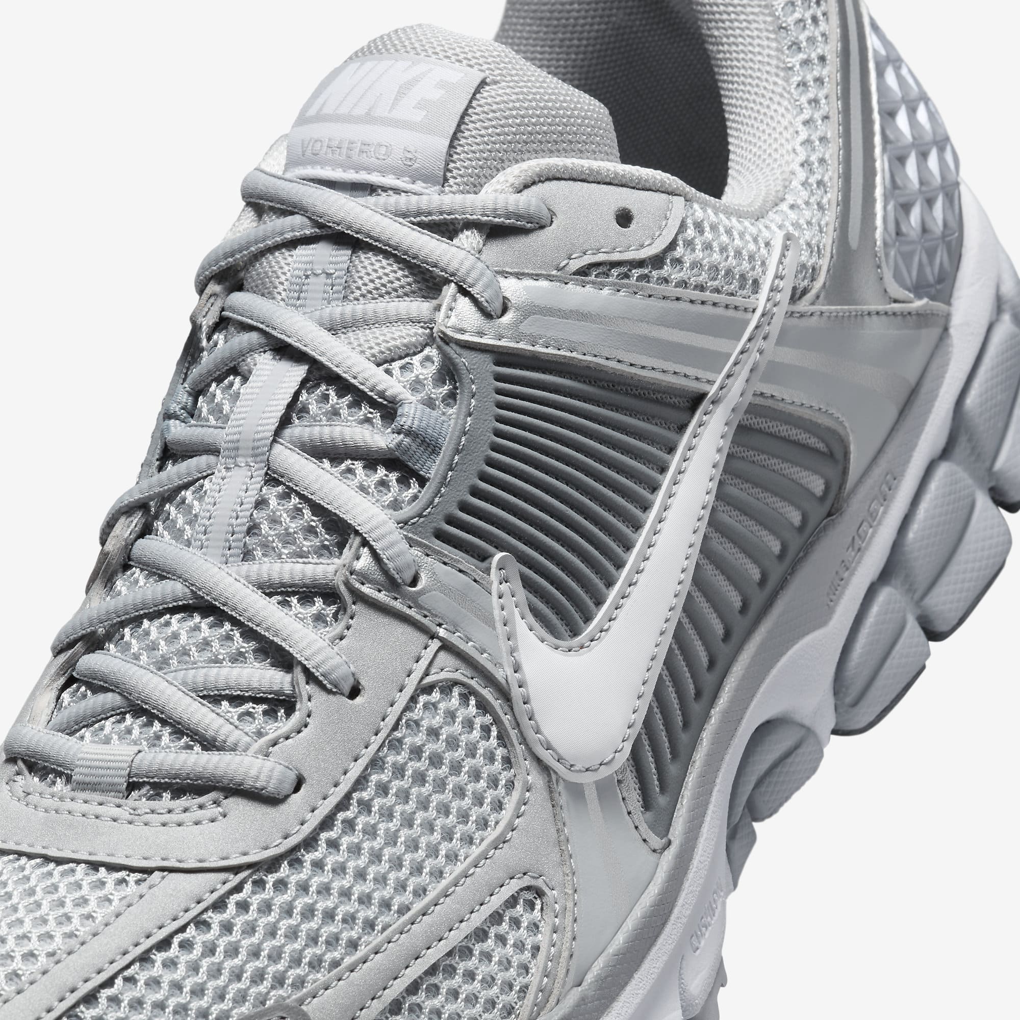 Nike Zoom Vomero 5 'Cool Grey'