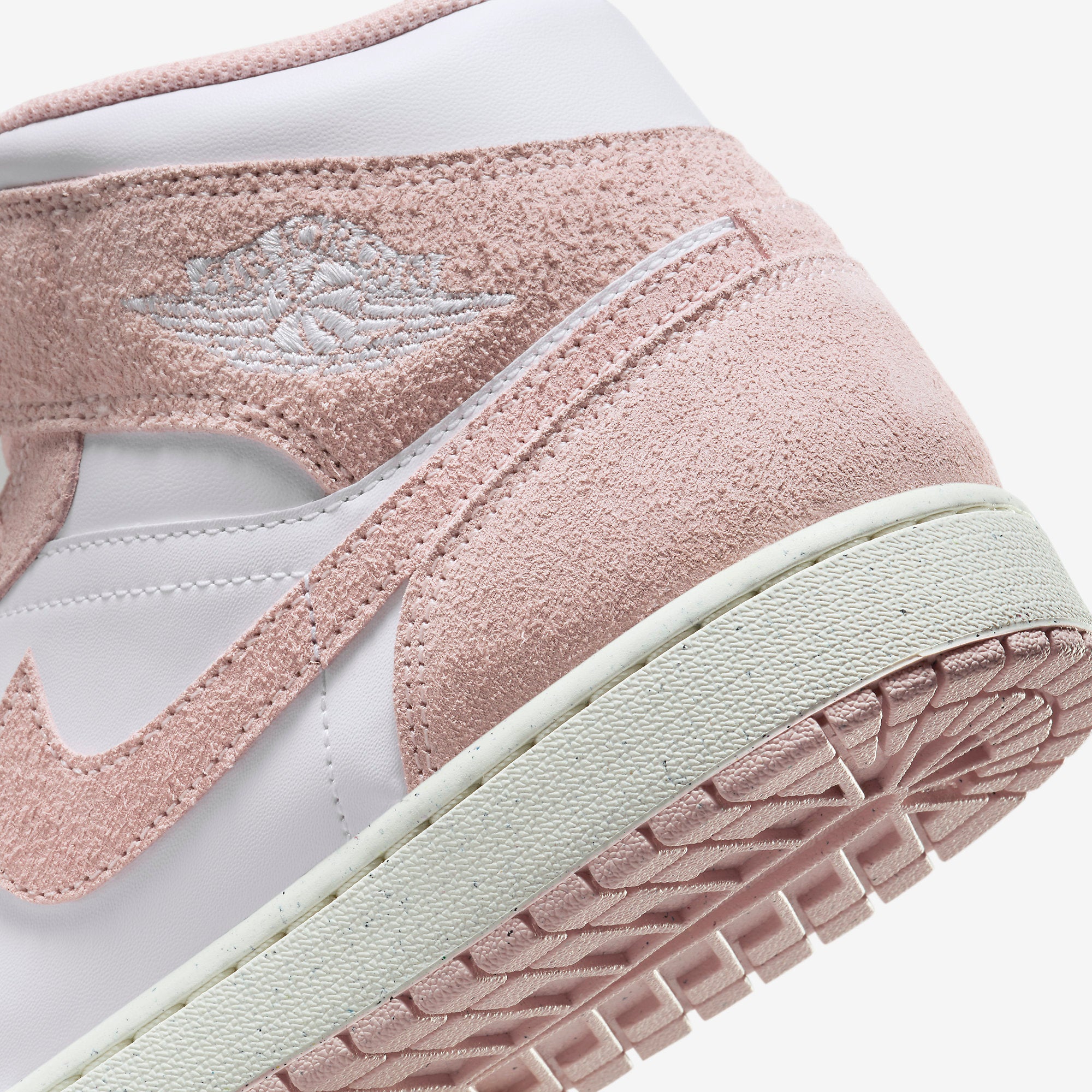 Air Jordan 1 Mid SE 'Legend Pink'