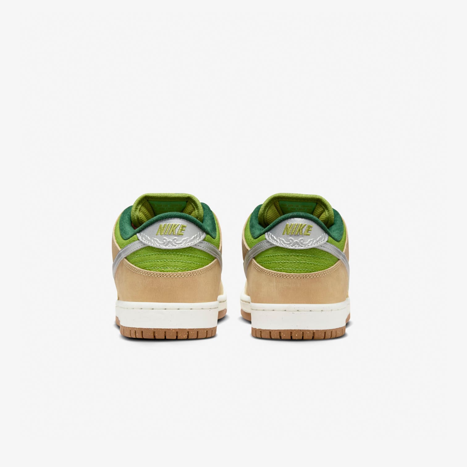 Nike SB Dunk Low Pro 'Sesame and Pear'