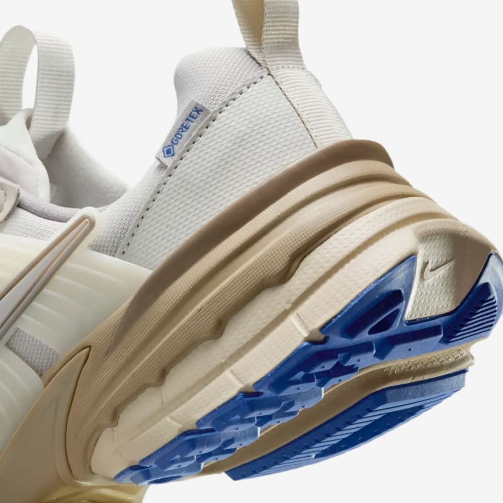 Women's Nike V2K Run Gore-Tex 'Light Bone'