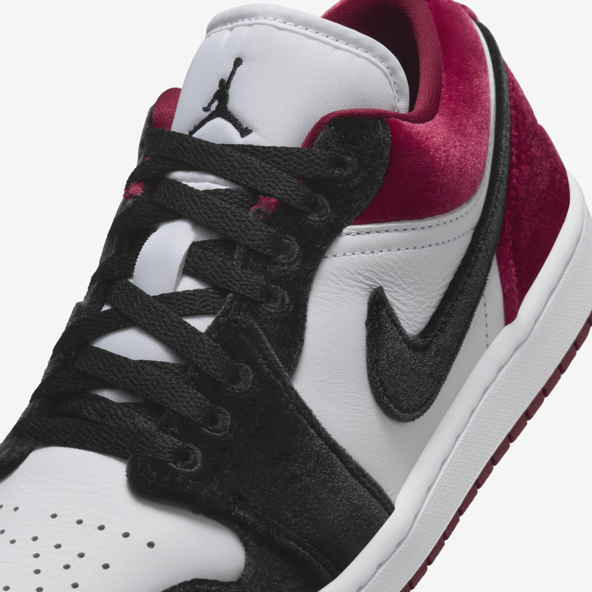 Women's Air Jordan 1 Low SE 'Black Toe'