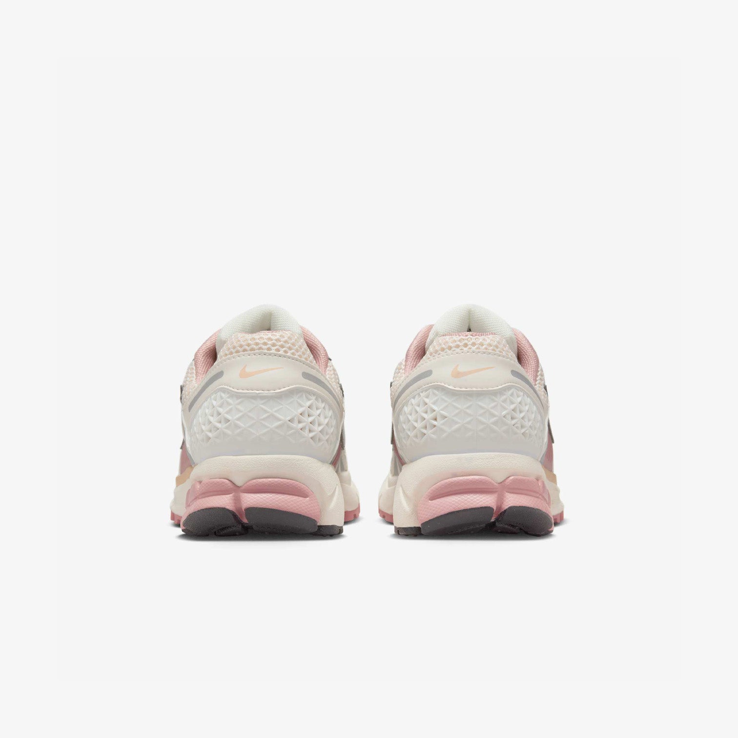Women's Nike Zoom Vomero 5 'Particle Pink'