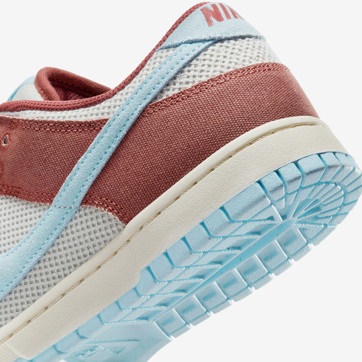 Nike Dunk Low Retro SE