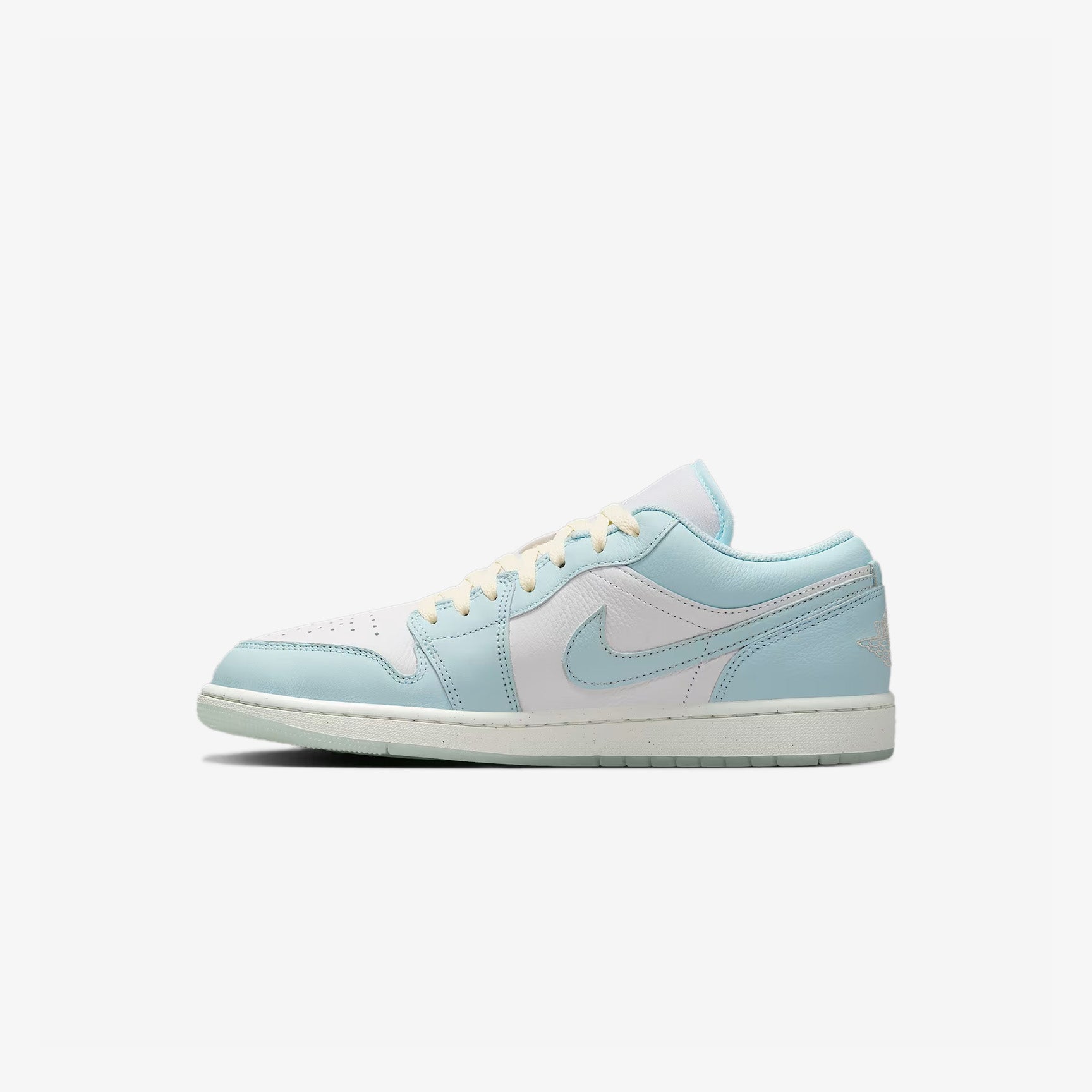 Air Jordan 1 Low SE 'Glacier Blue'