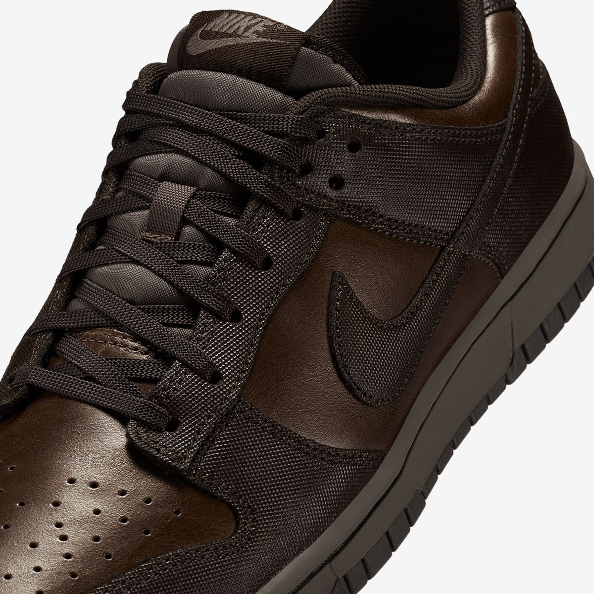 Nike Dunk Low Ironstone Velvet 'Brown'