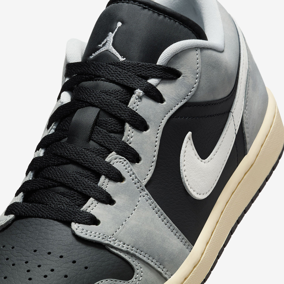 Jordan 1 Low SE 'Light Smoke Grey Off Noir'