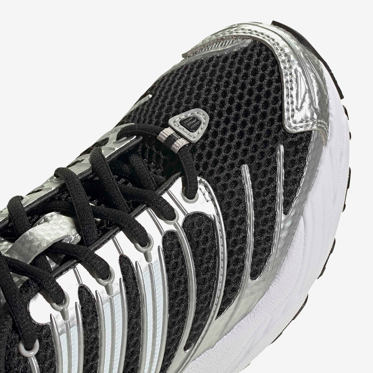 Women's Adidas Adistar Control 3