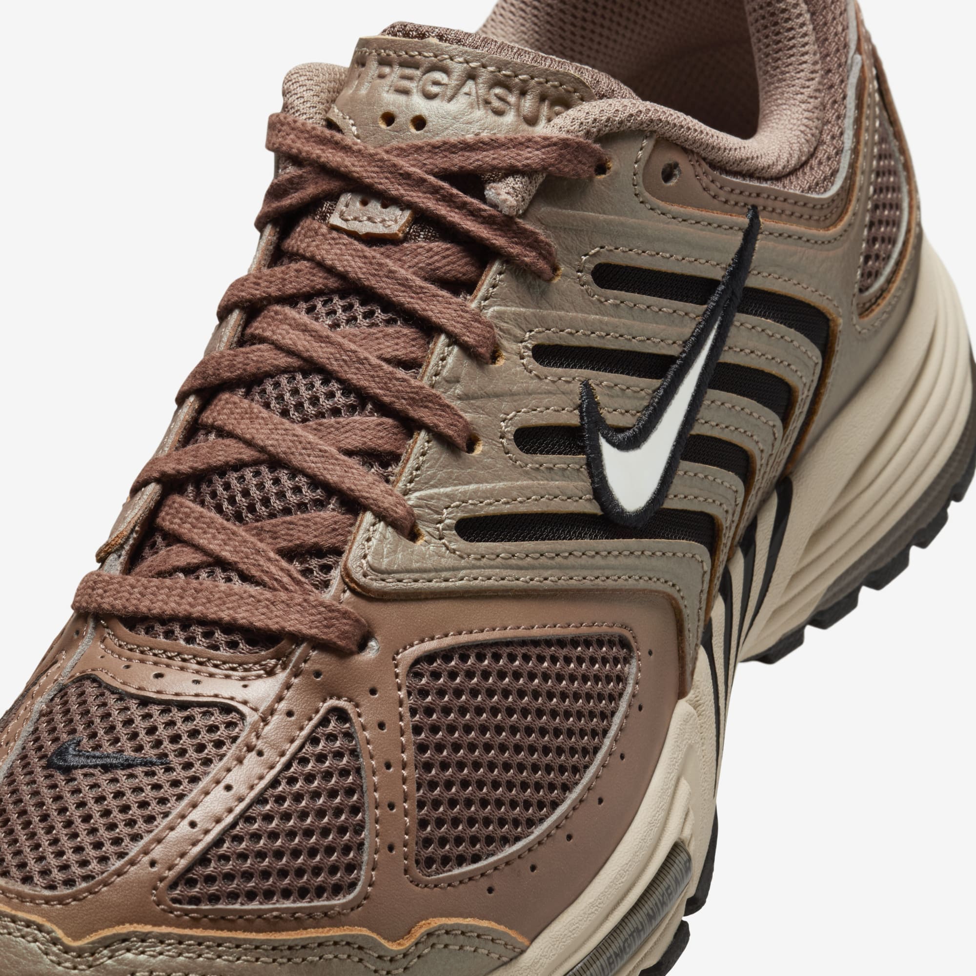 Women's Nike Air Pegasus 2K5 'Mink Brown'
