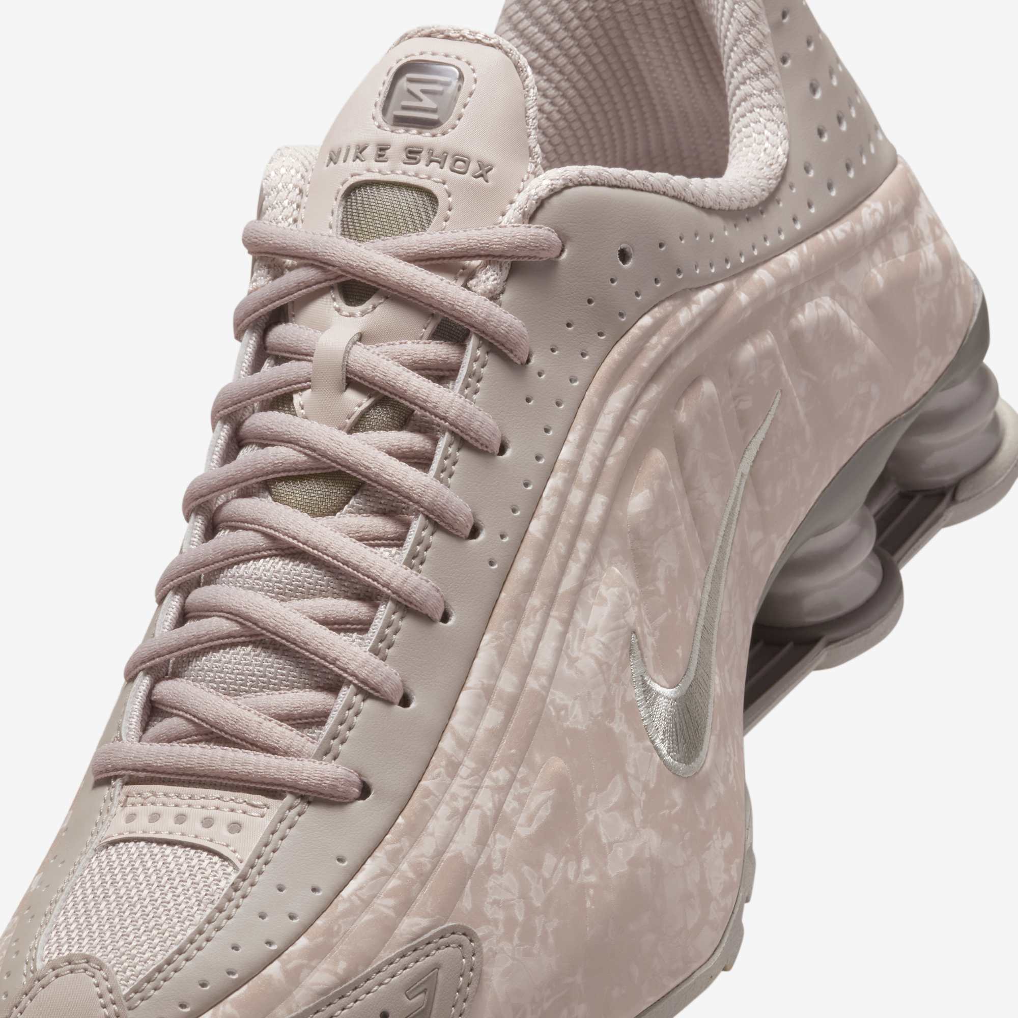 Women's Nike Shox R4 Flat 'Pewter Floral'