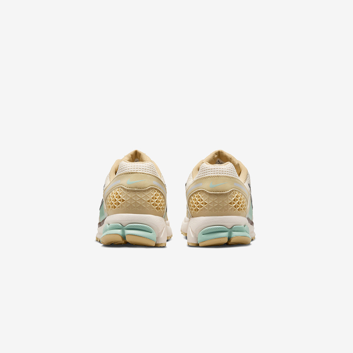 Nike Zoom Vomero 5 'Team Gold Seafoam'
