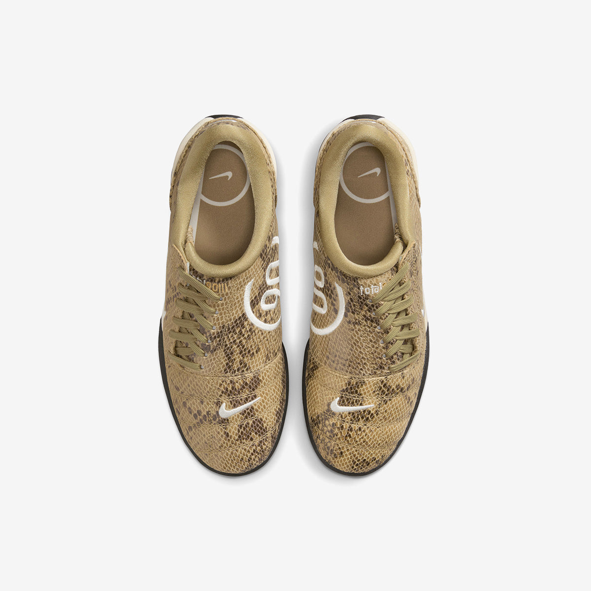 Women's Nike Total 90 SE 'Ivory'