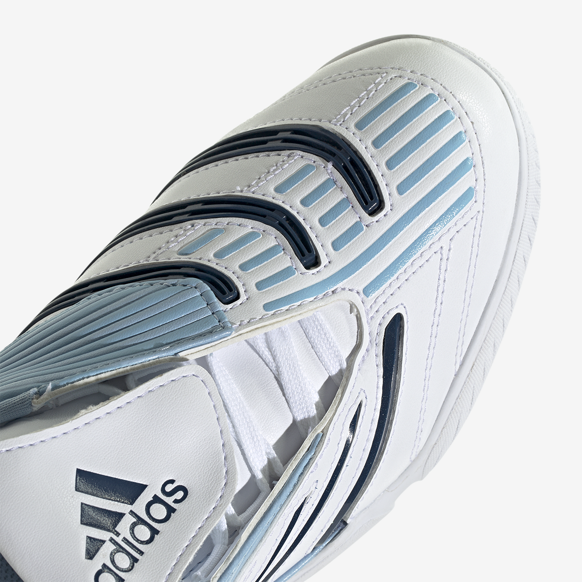 Women's adidas Predator Sala