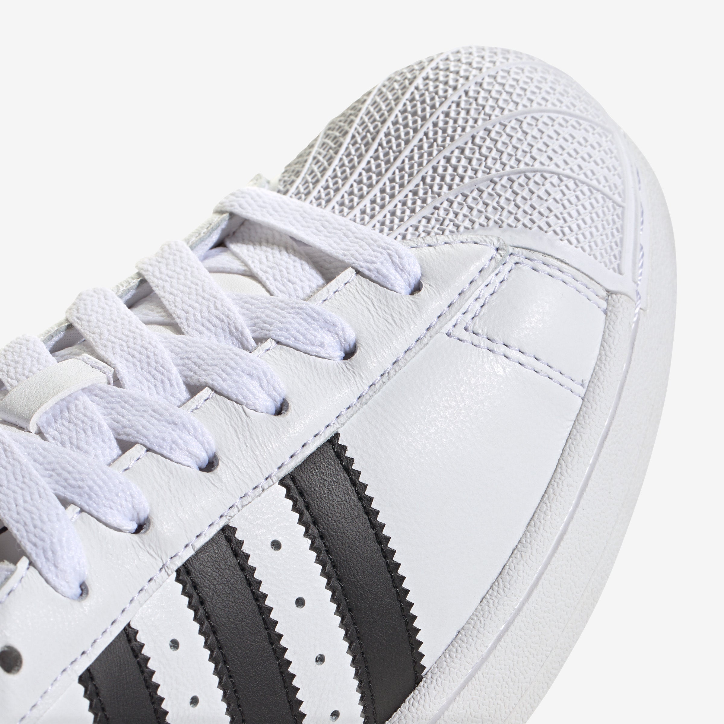 adidas Superstar 'Cloud White'