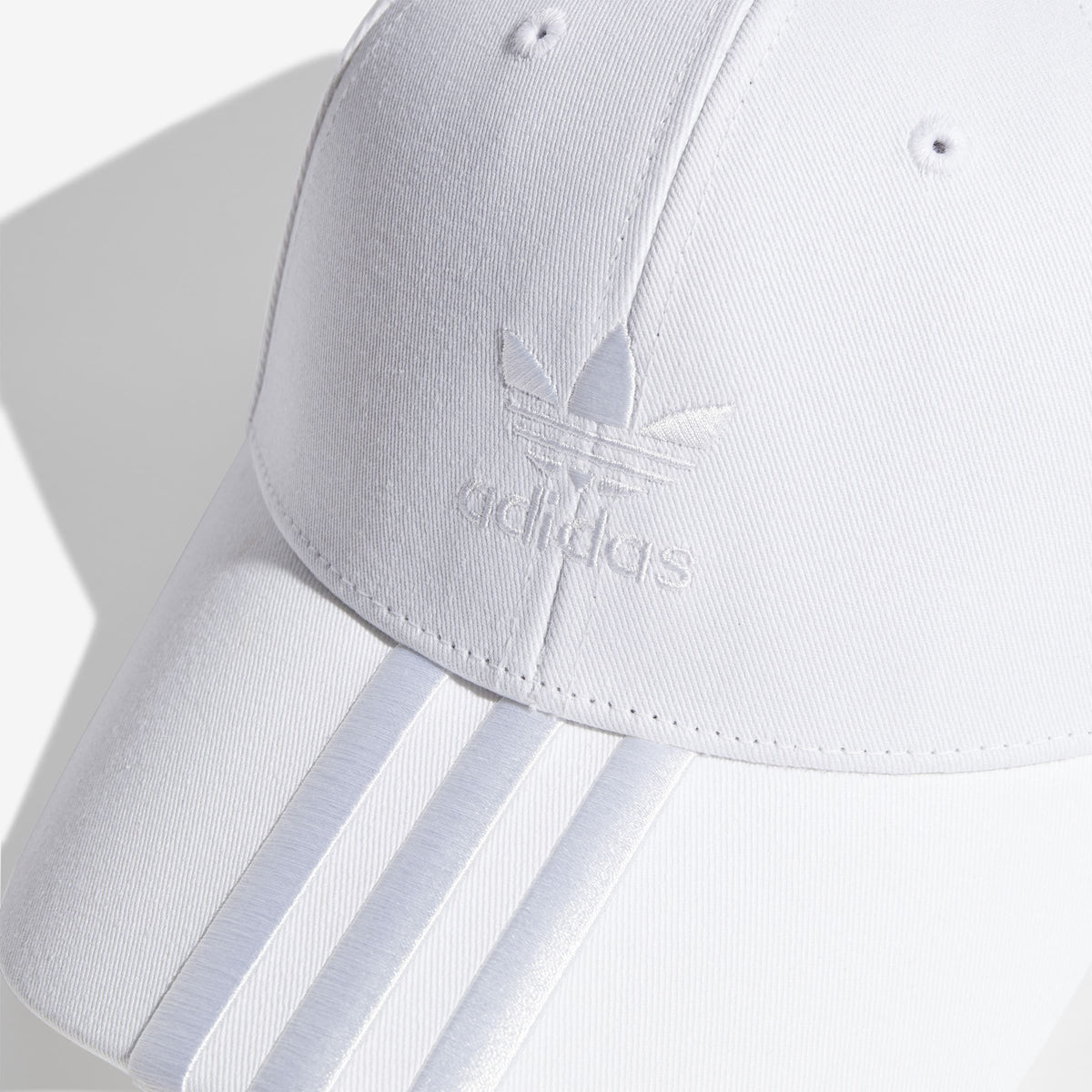 adidas Cap 'White' | Broken Chains