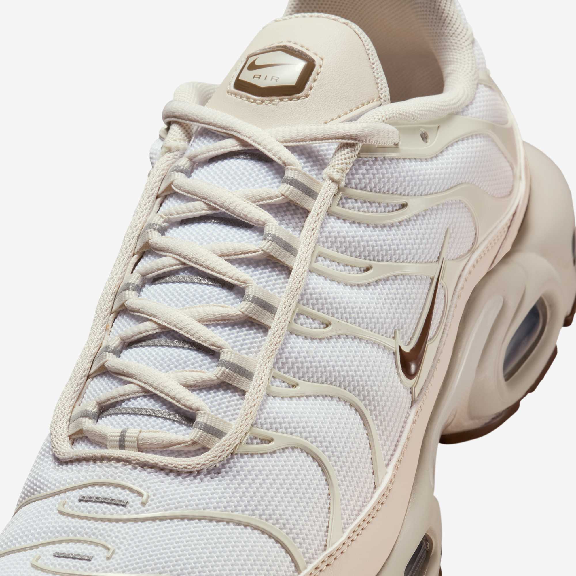 Women's Nike Air Max Plus 'Light Orewood Brown'