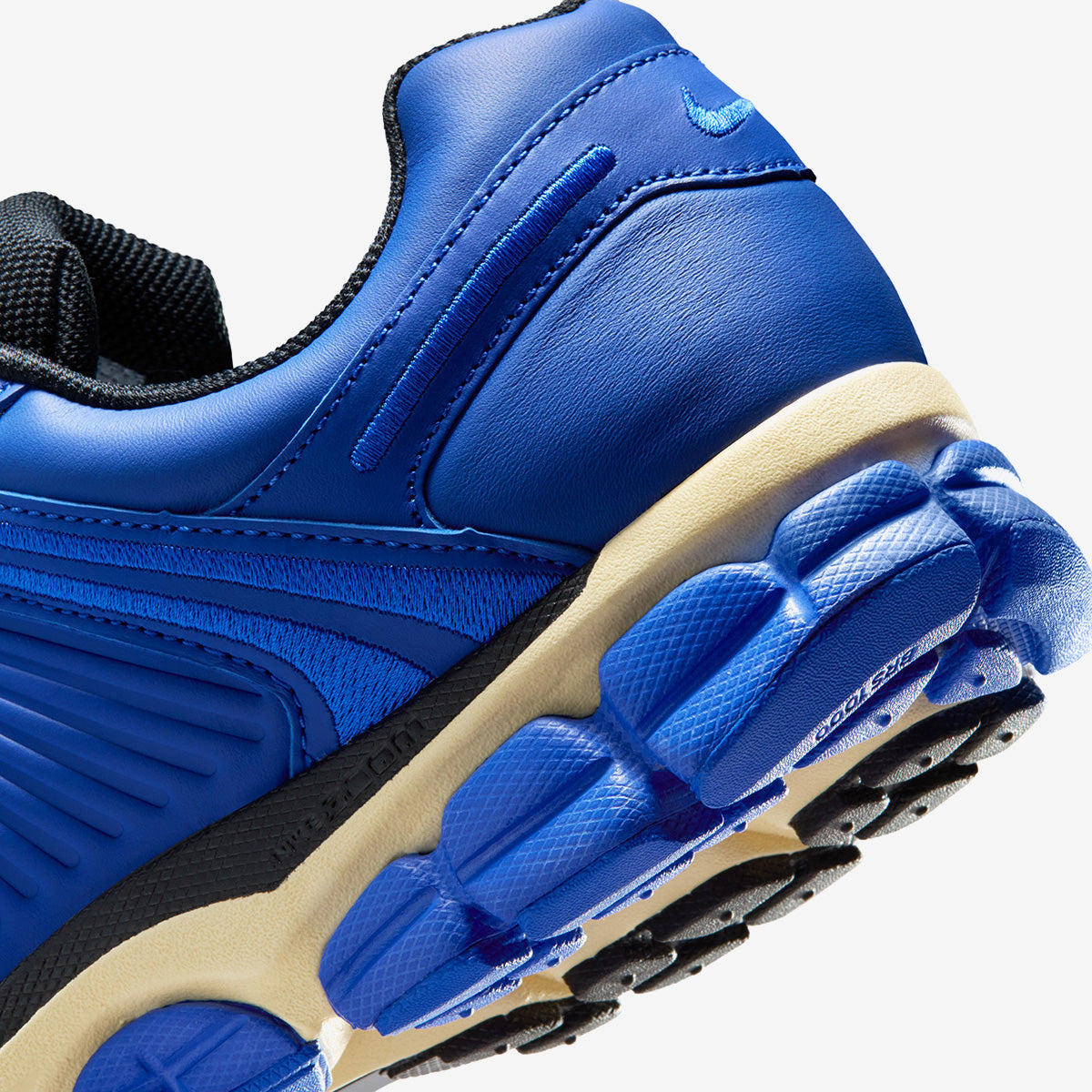 Nike Zoom Vomero 5 QS 'Hyper Royal'