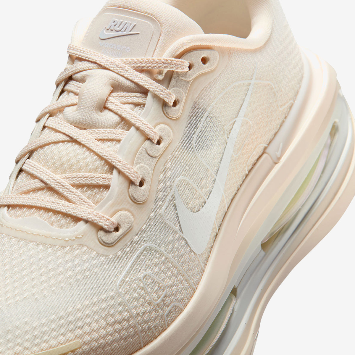 Women's Nike Vomero Premium 'Chalk'