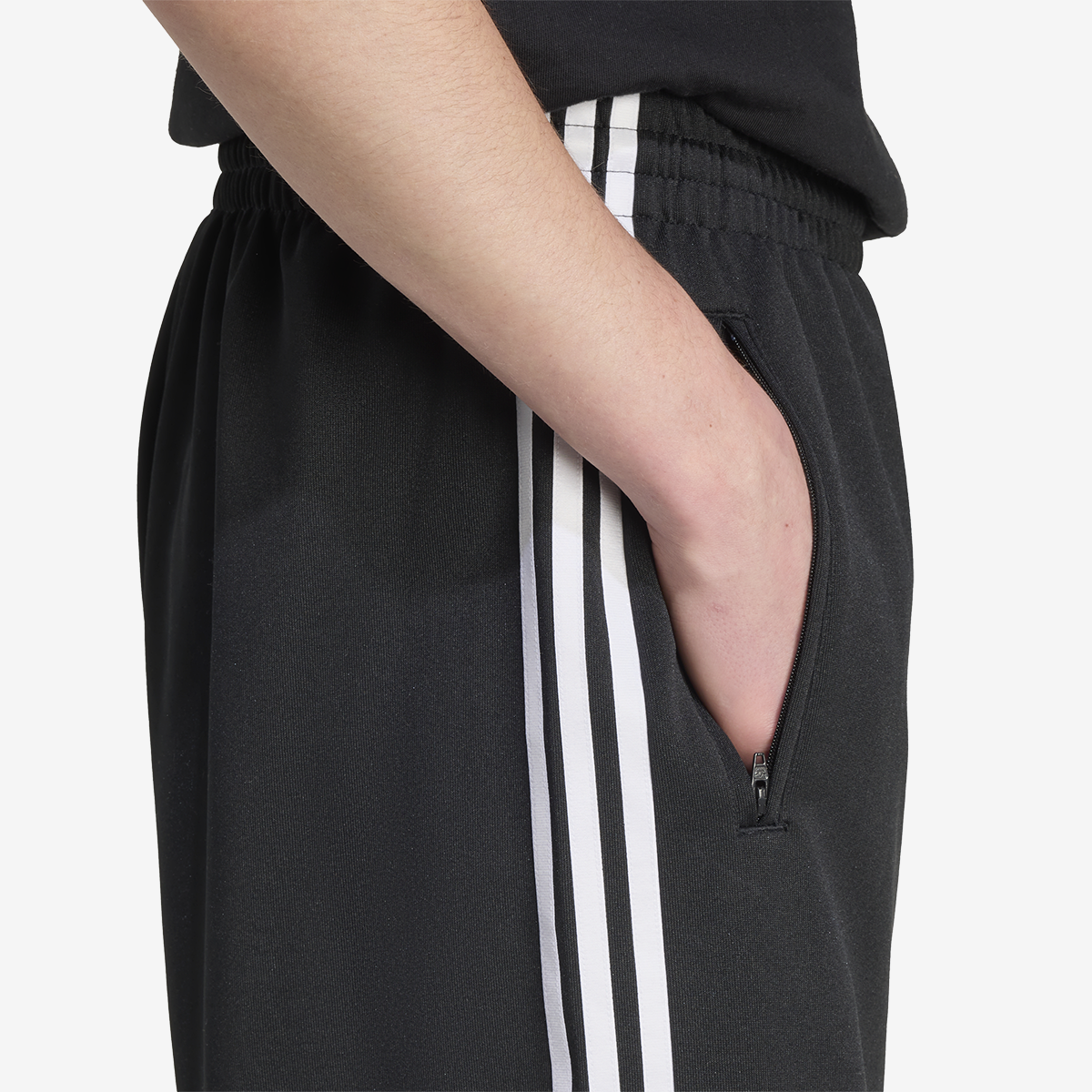 adidas Oversized Shorts 'Black'