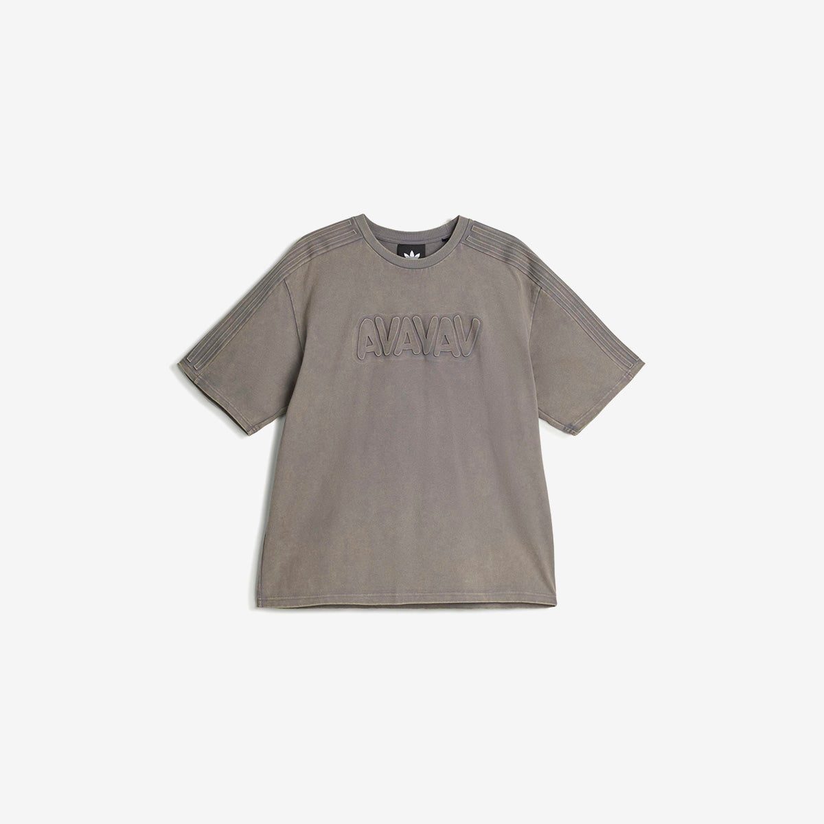 adidas T-Shirt by Avavav